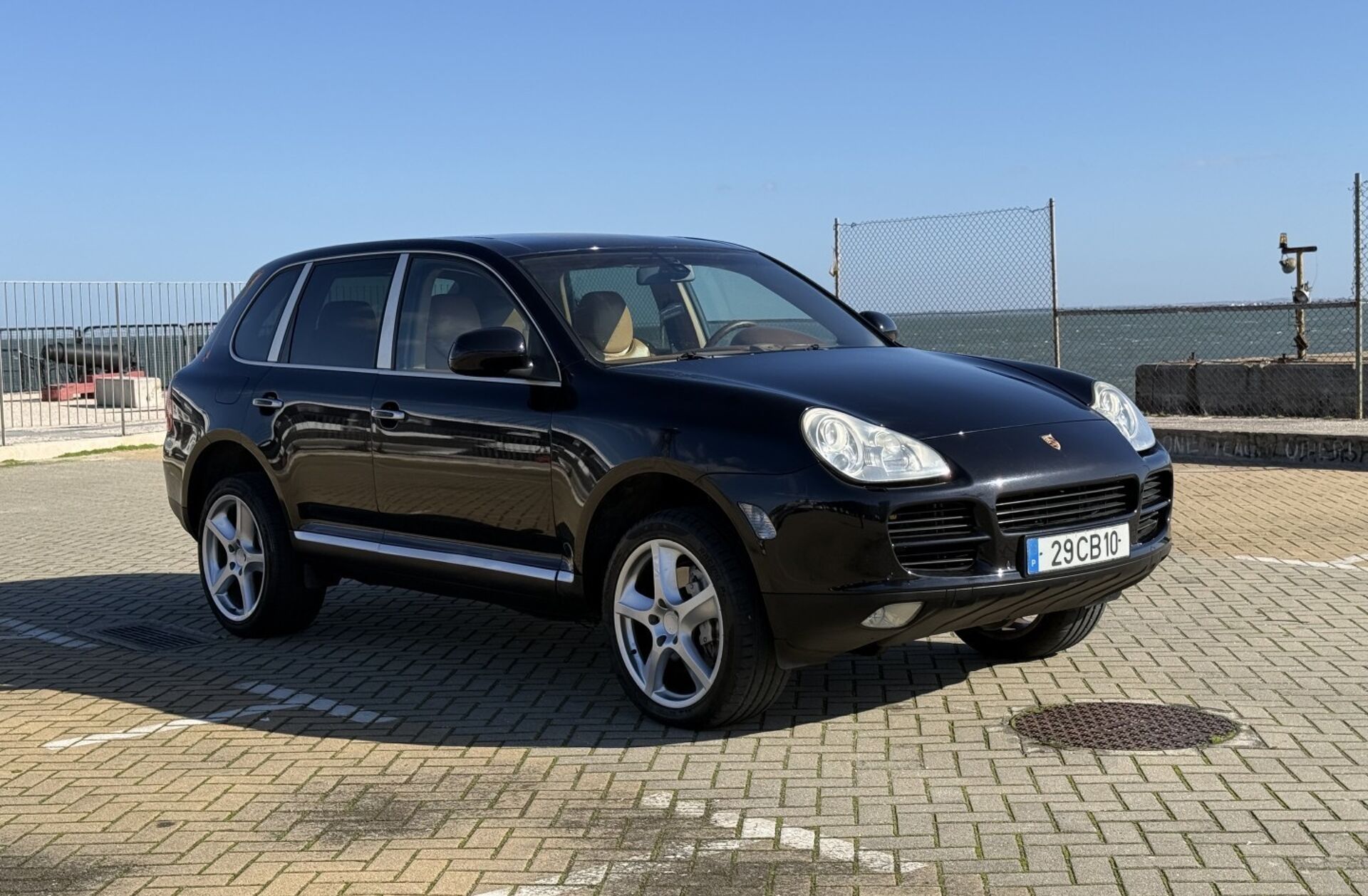 PORSCHE Cayenne S Tiptronic