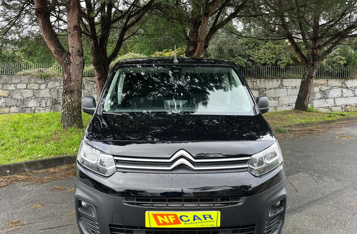 CITROEN Berlingo e- 50 kWh M Shine