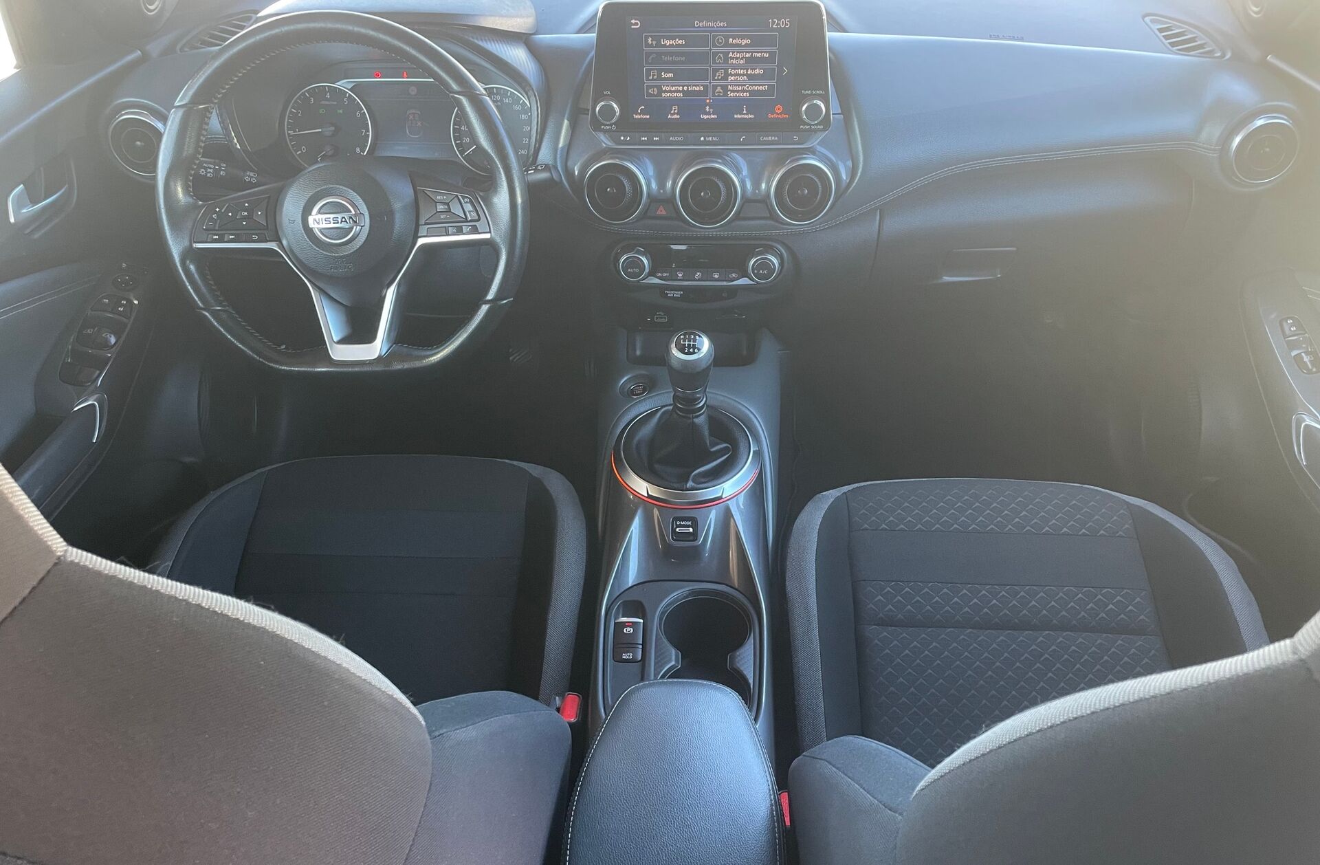 NISSAN Juke 1.0 DIG-T N-Connecta