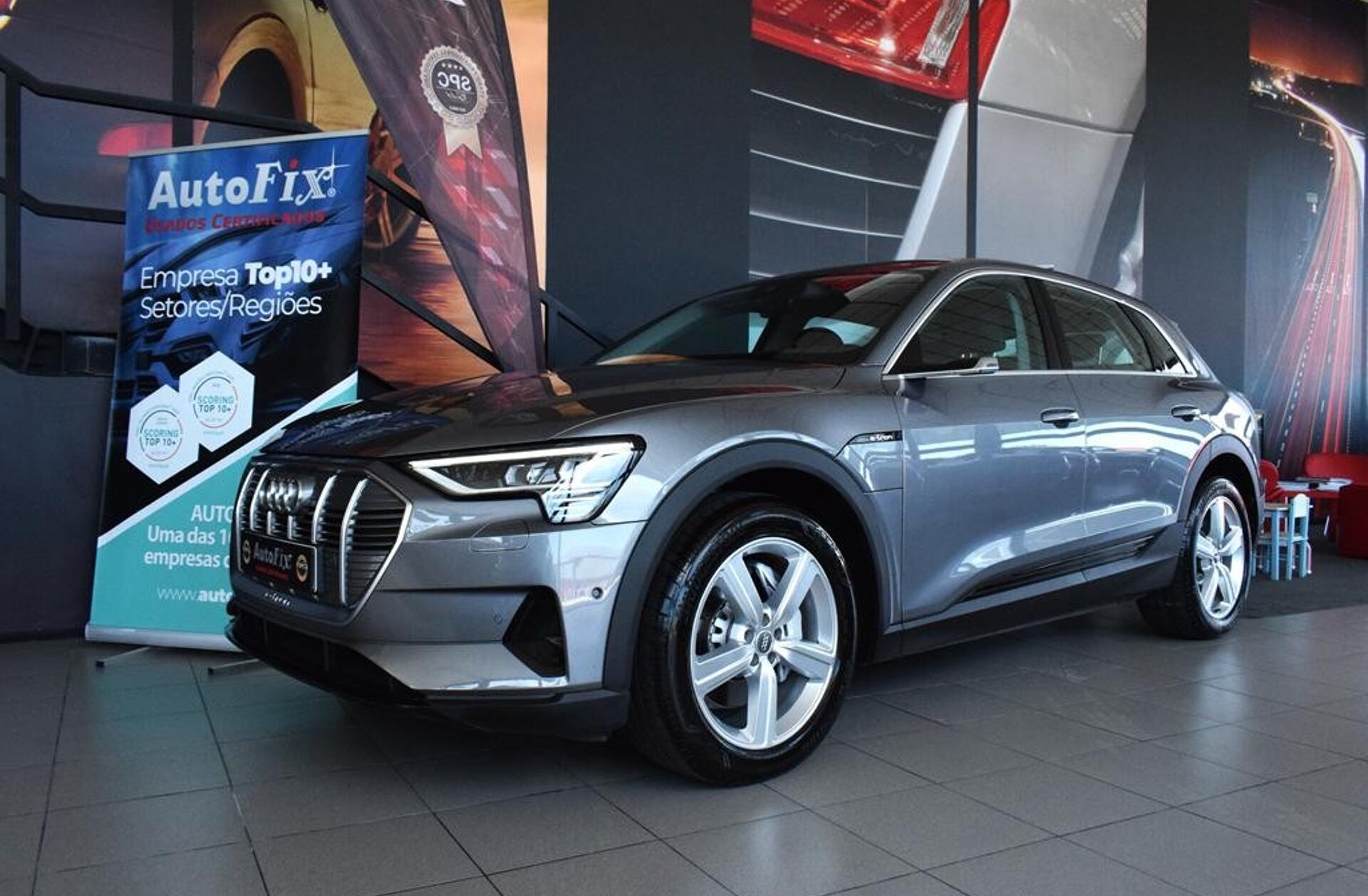 AUDI e-tron 55 quattro Advanced