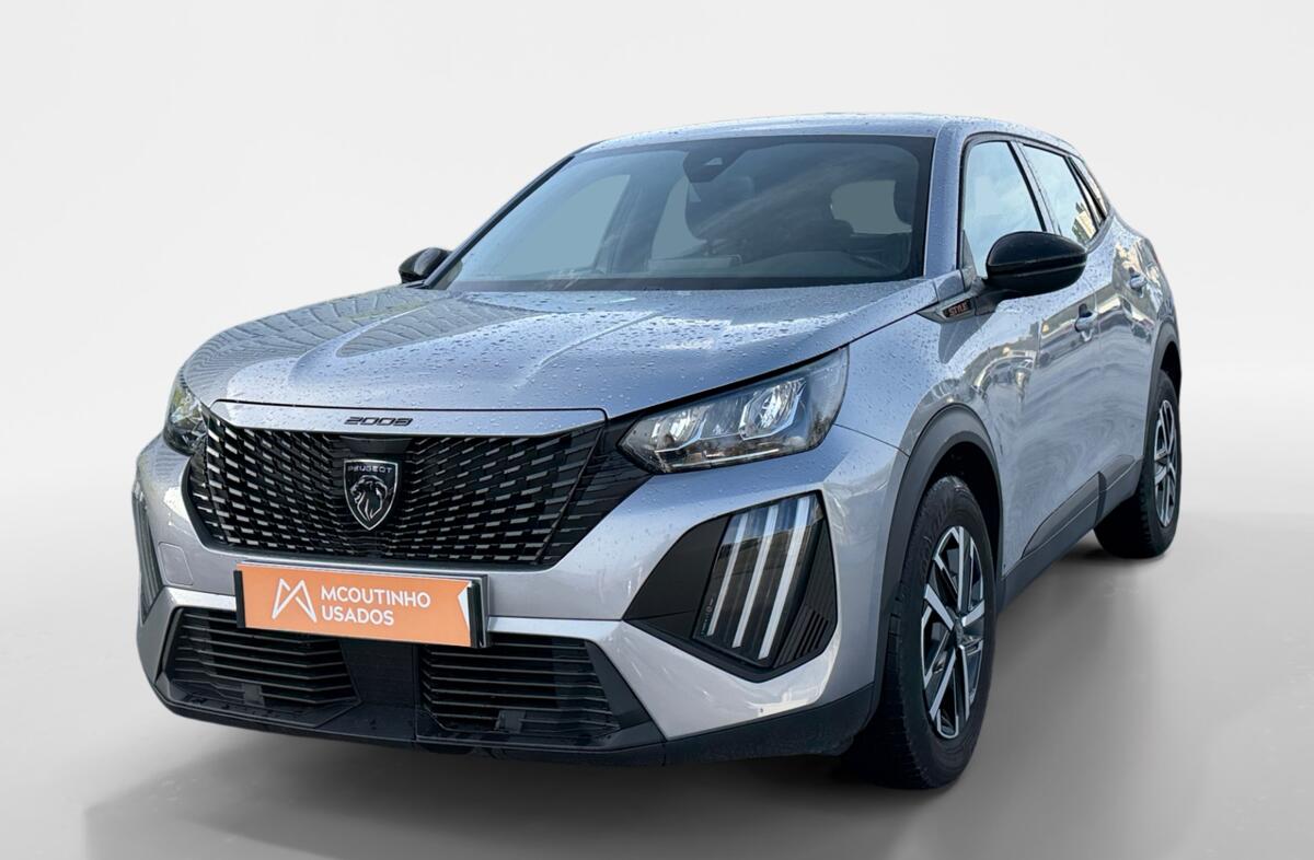 PEUGEOT 2008 1.2 PureTech Style