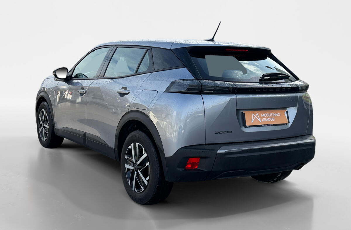 PEUGEOT 2008 1.2 PureTech Style