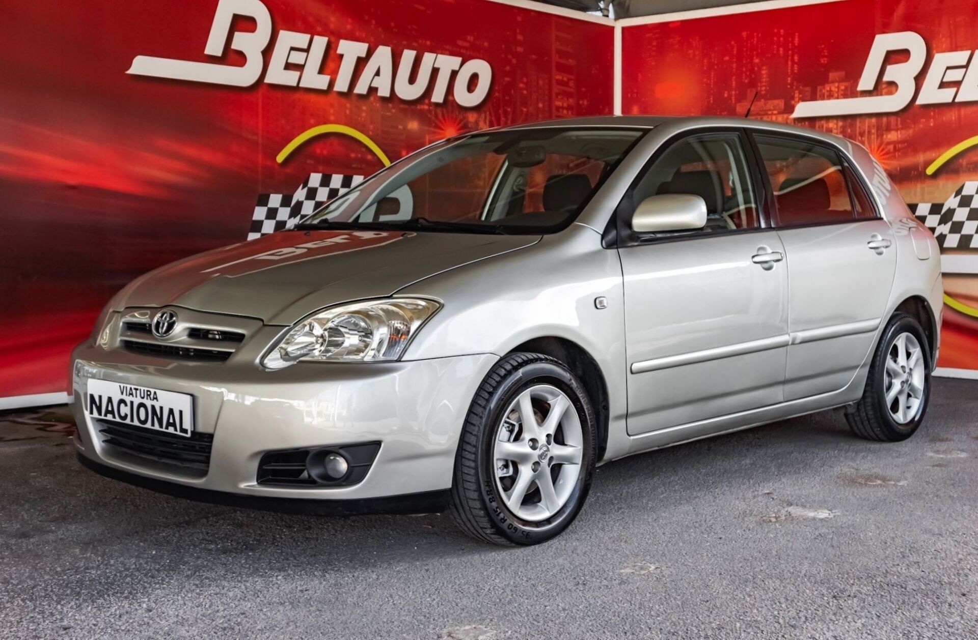 TOYOTA Corolla 1.4D-4D SOL AUTOMATICO