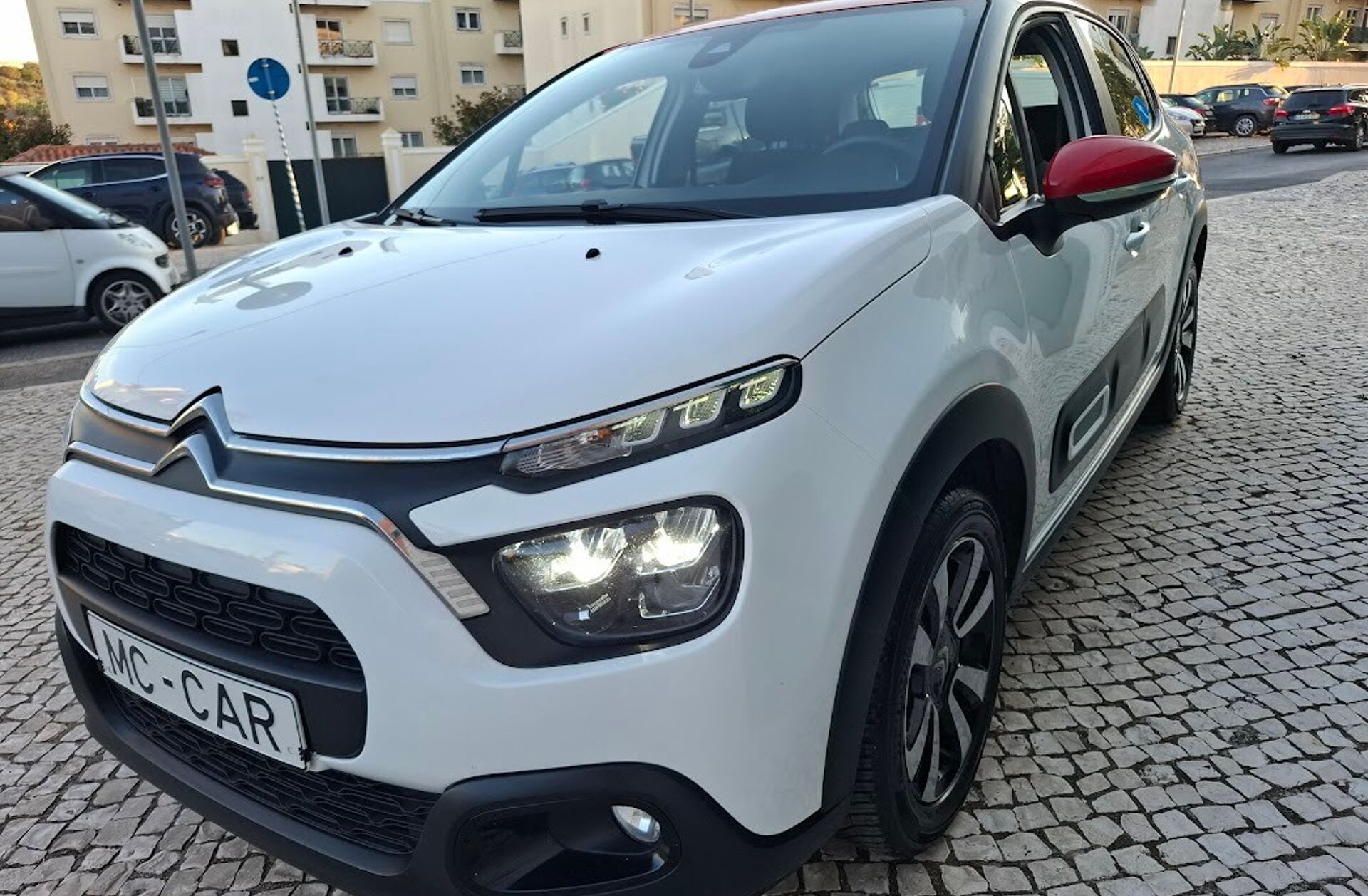 CITROEN C3 1.2 PureTech Shine
