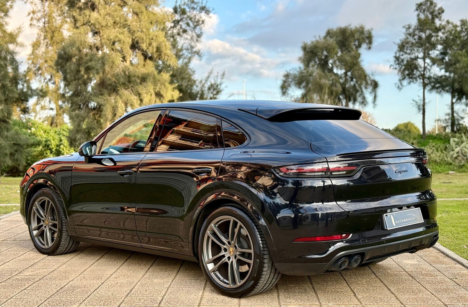 PORSCHE Cayenne E-Hybrid