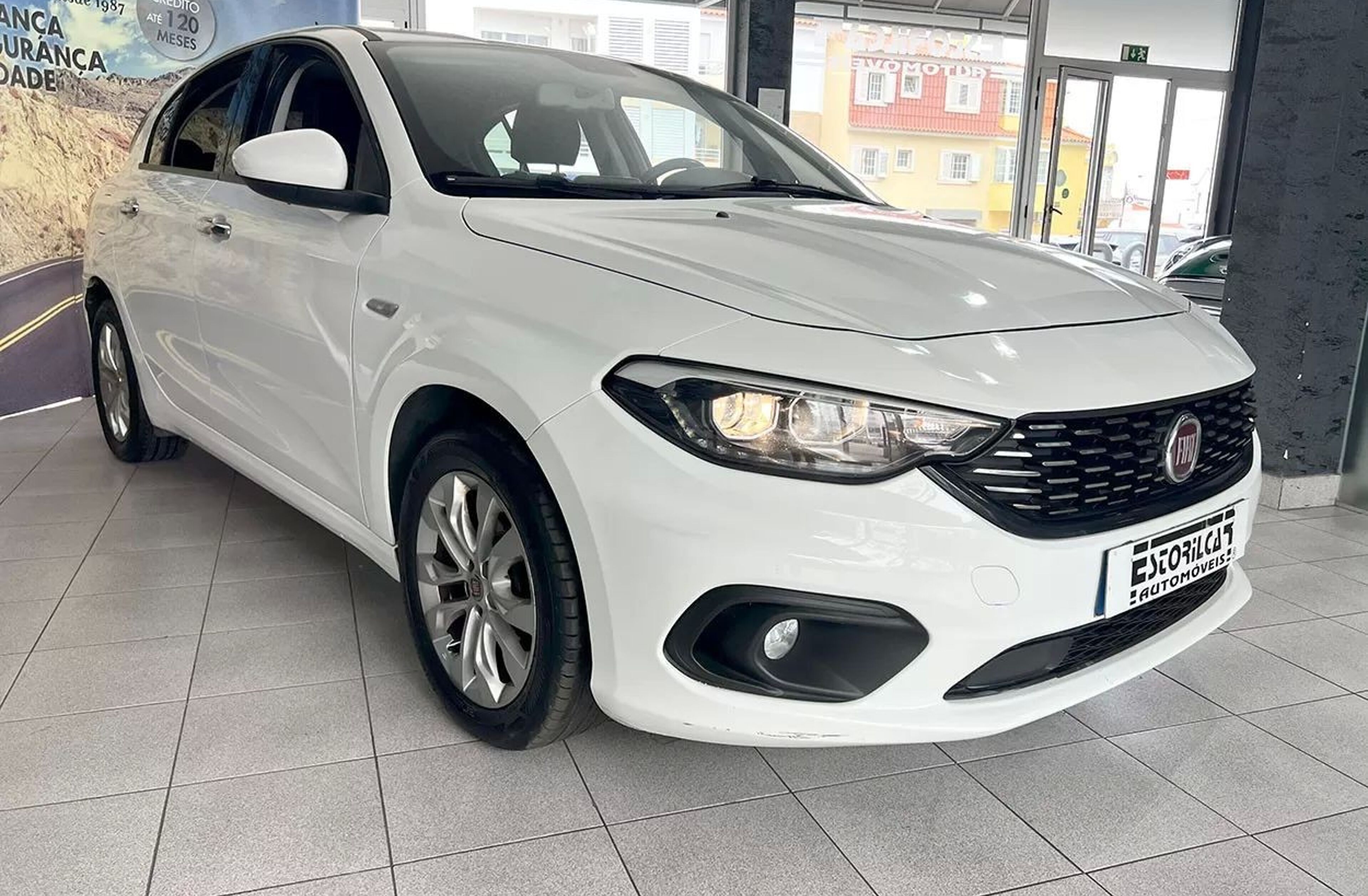 FIAT Tipo 1.3 M-Jet Lounge