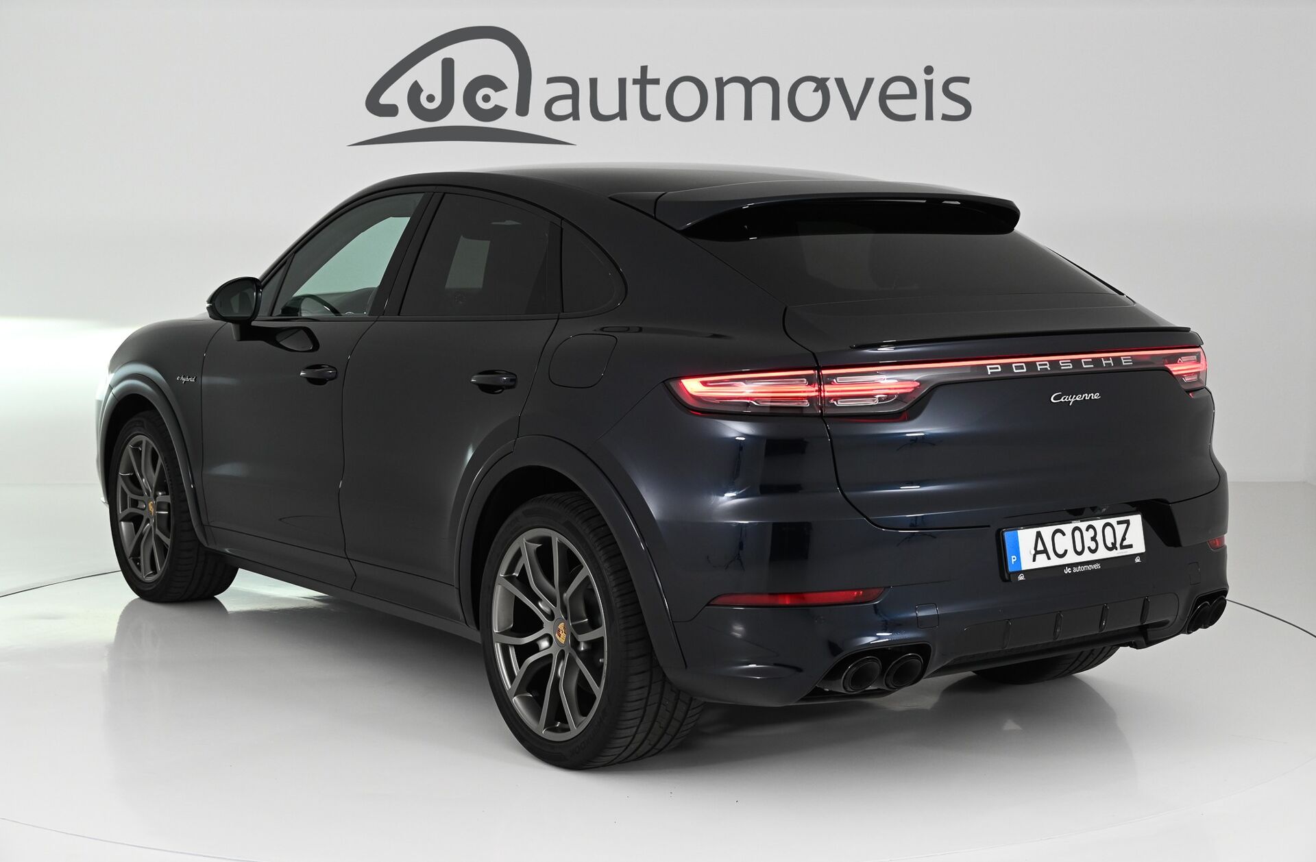 PORSCHE Cayenne E-Hybrid