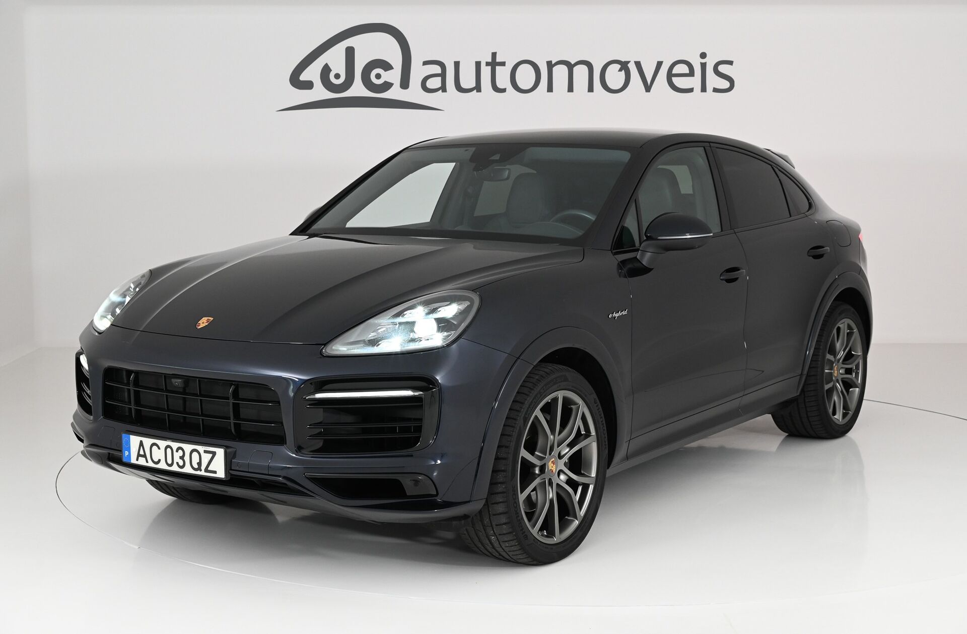 PORSCHE Cayenne E-Hybrid