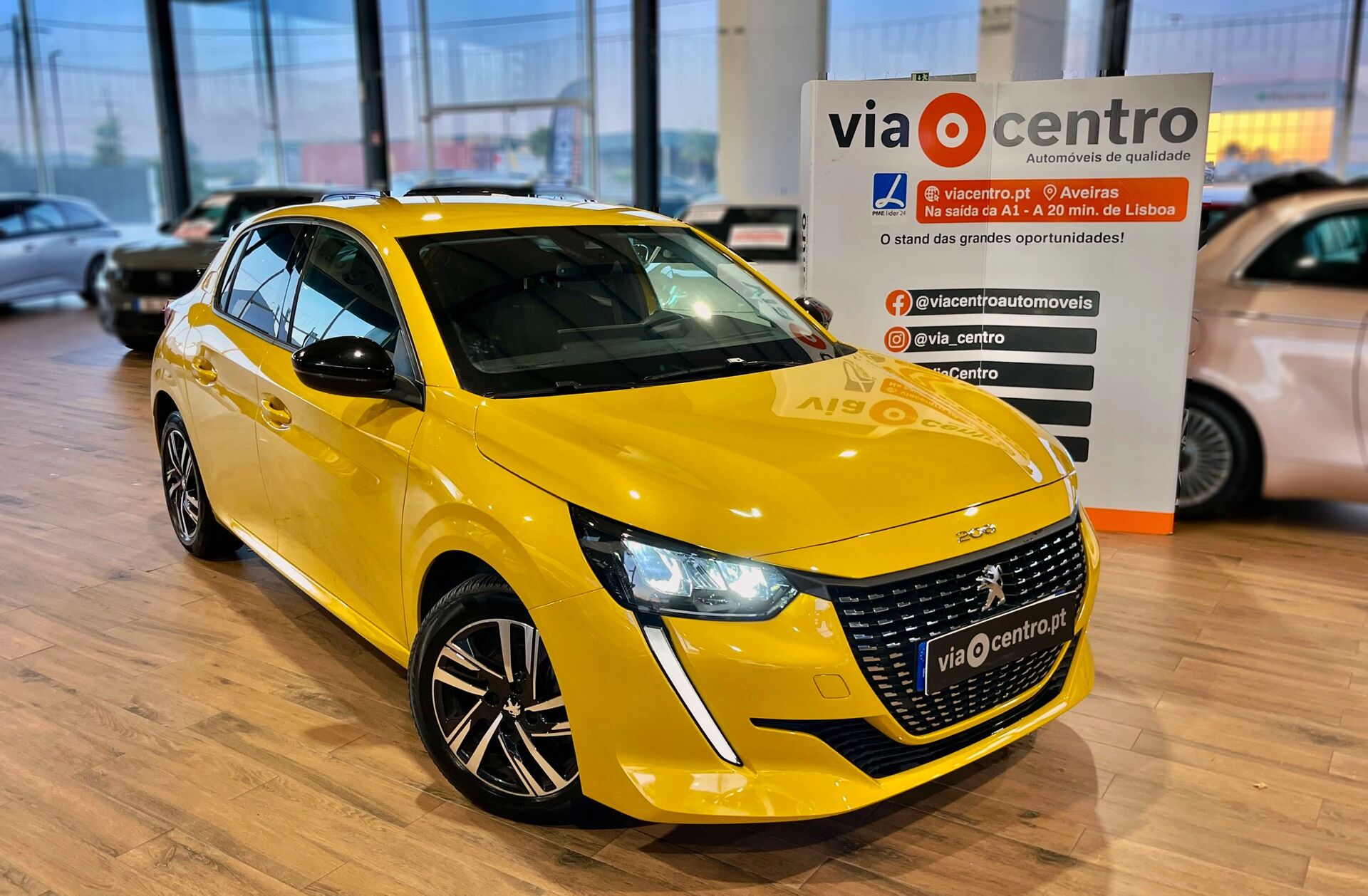 PEUGEOT 208 1.2 PureTech Allure Pack EAT8