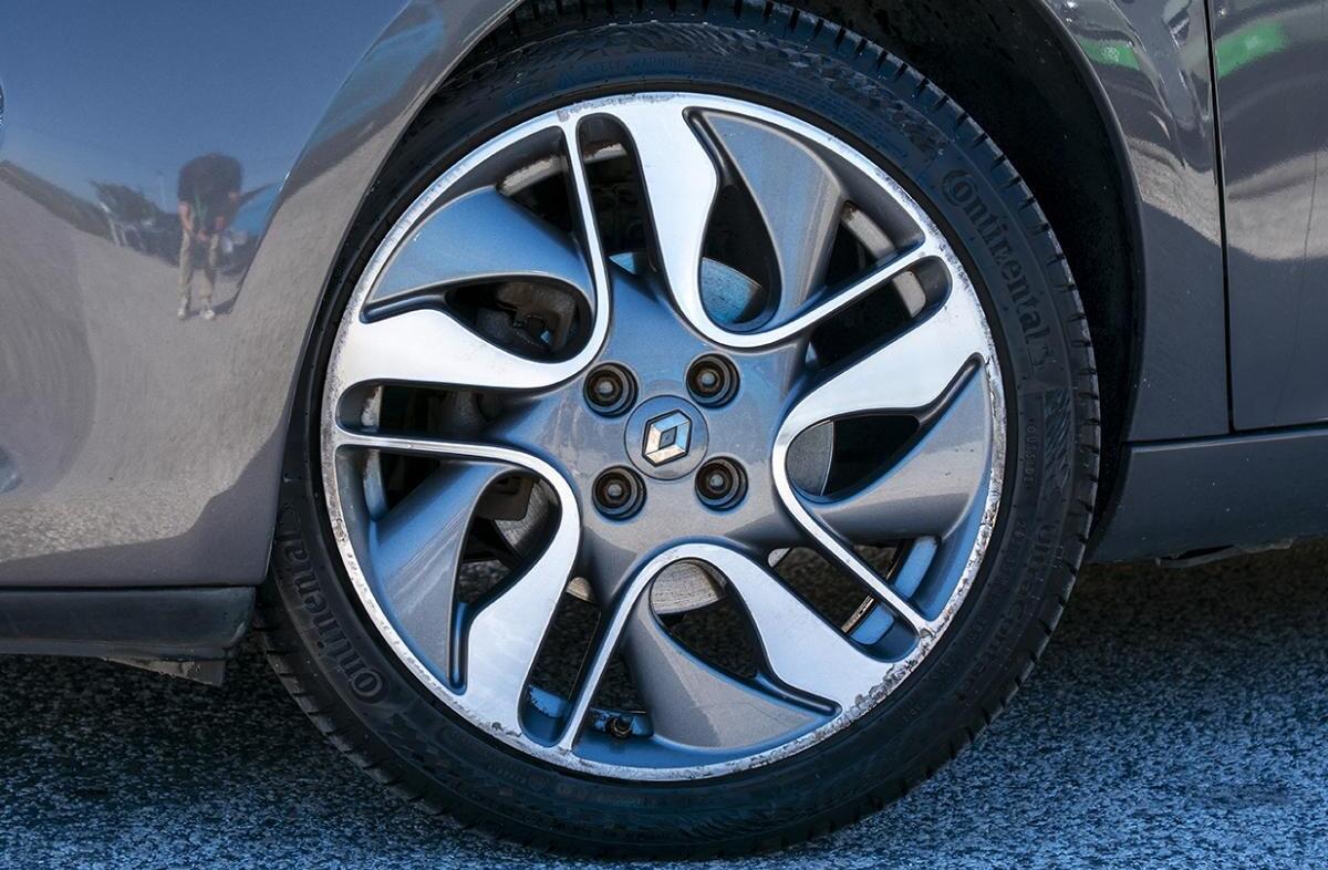 RENAULT ZOE Bose 40 Q90