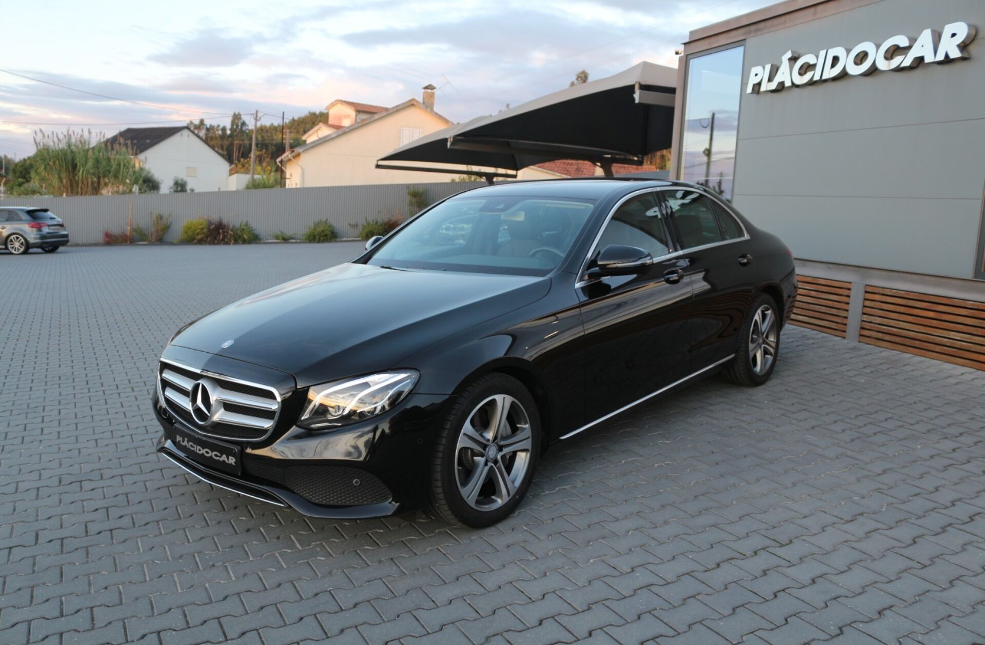 MERCEDES Classe E E 220 d Avantgarde+
