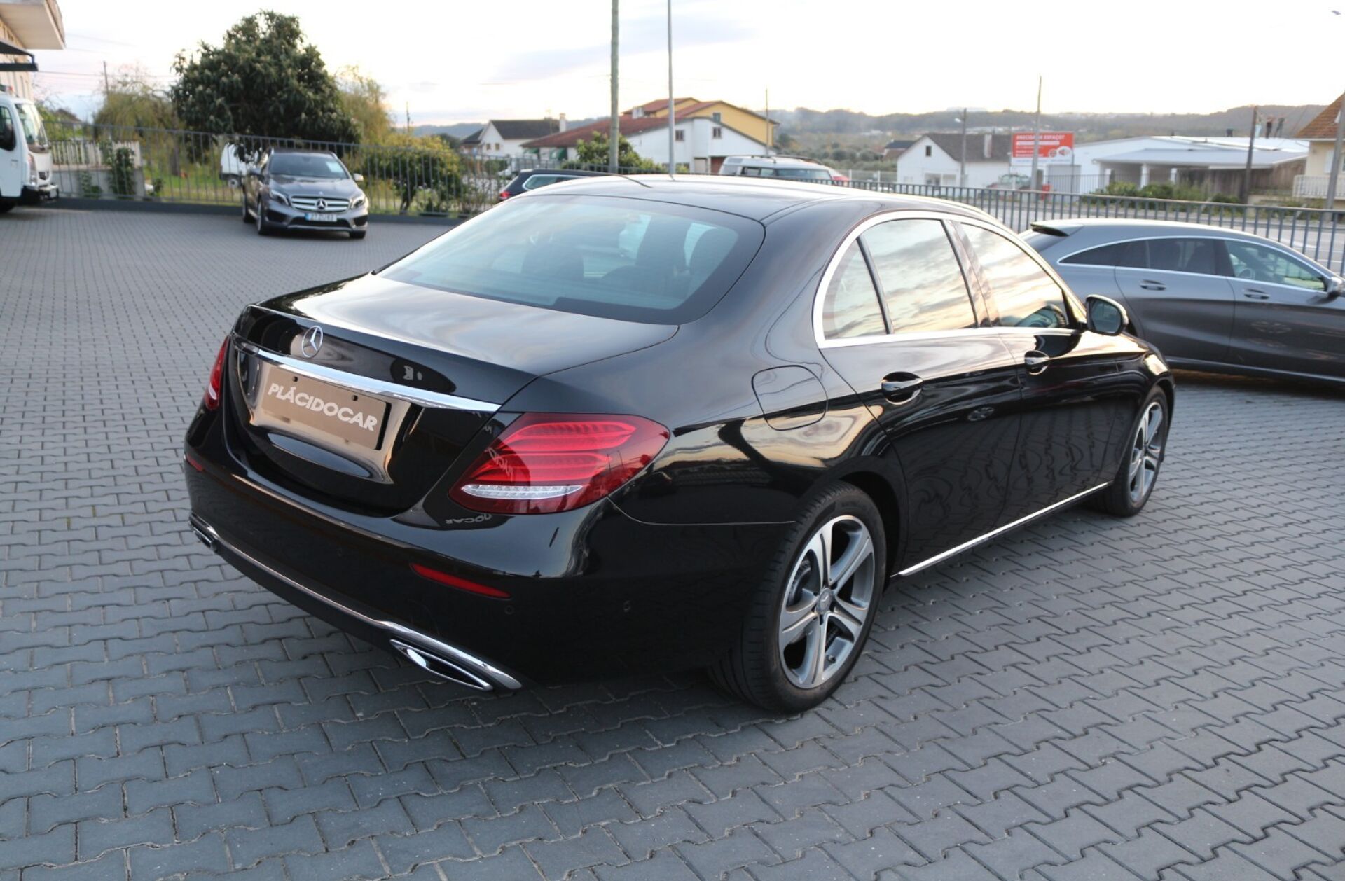 MERCEDES Classe E E 220 d Avantgarde+