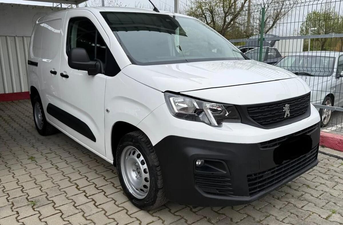PEUGEOT Partner 1.5 BlueHDi Pre.St.Plus