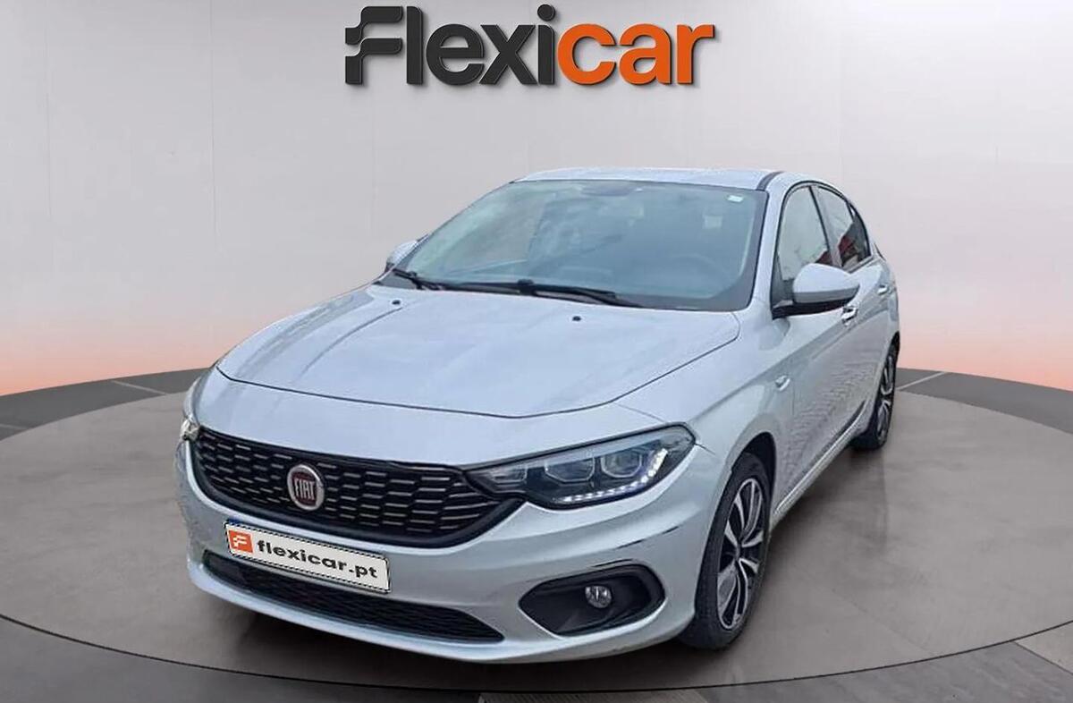 FIAT Tipo 1.3 M-Jet Lounge