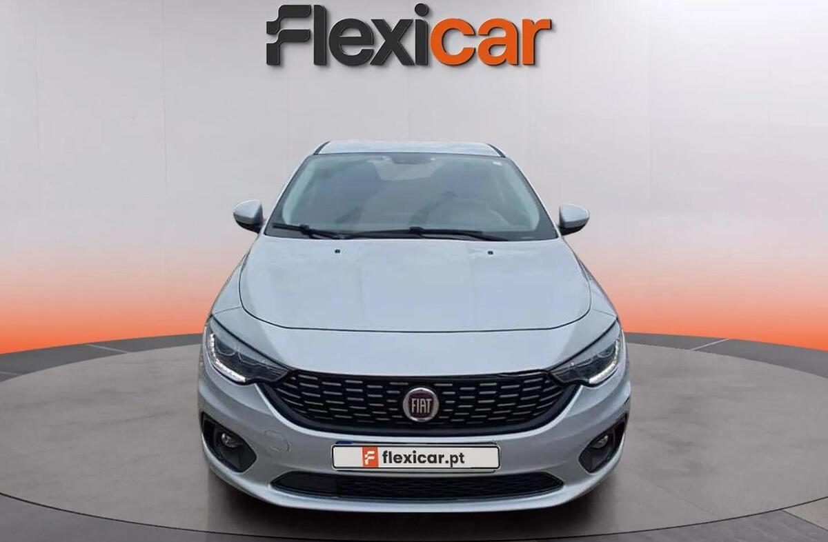 FIAT Tipo 1.3 M-Jet Lounge