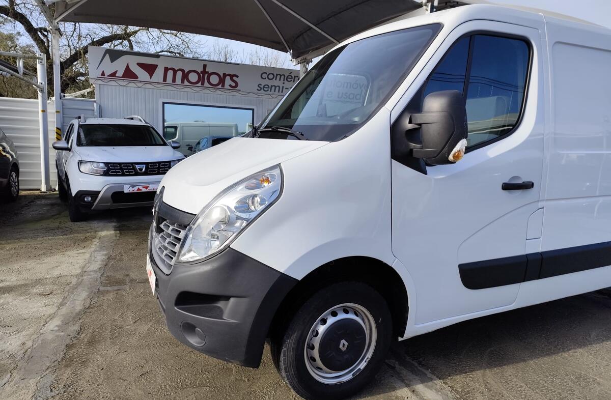RENAULT Master 2.3 dCi L1H1 2.8T