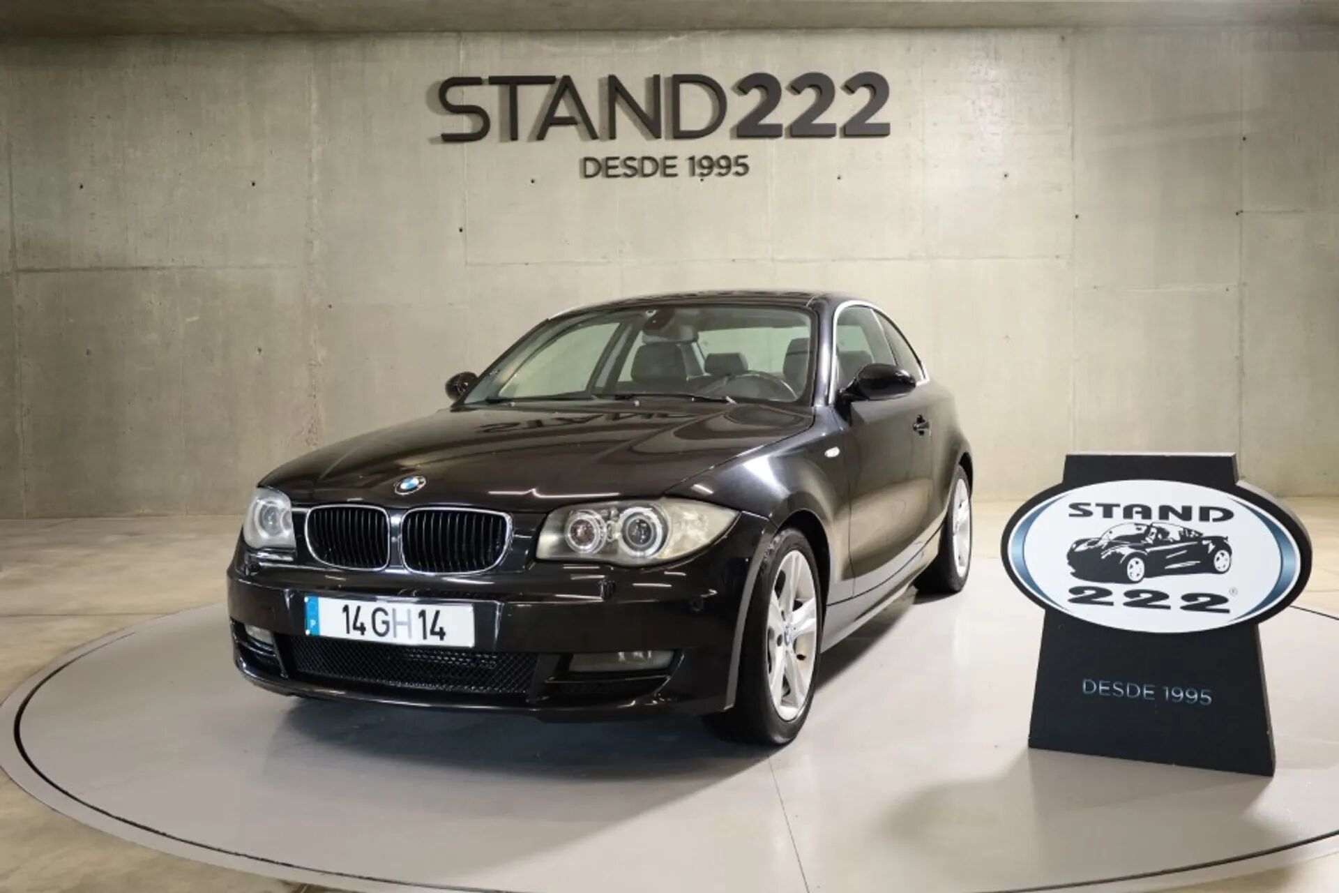 BMW Serie-1 120 d por 13 850 € Stand 222 | Porto