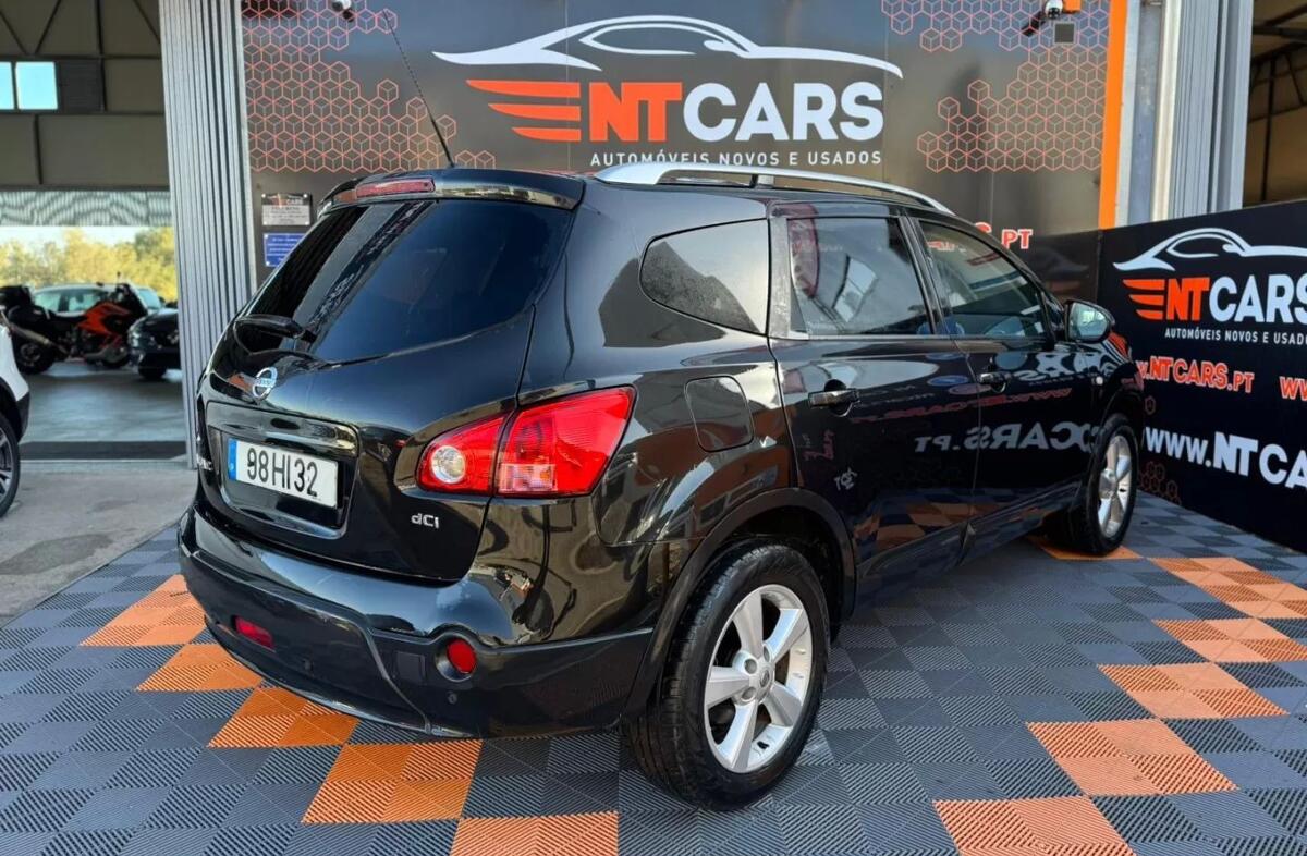 NISSAN Qashqai +2 1.5 dCi Tekna
