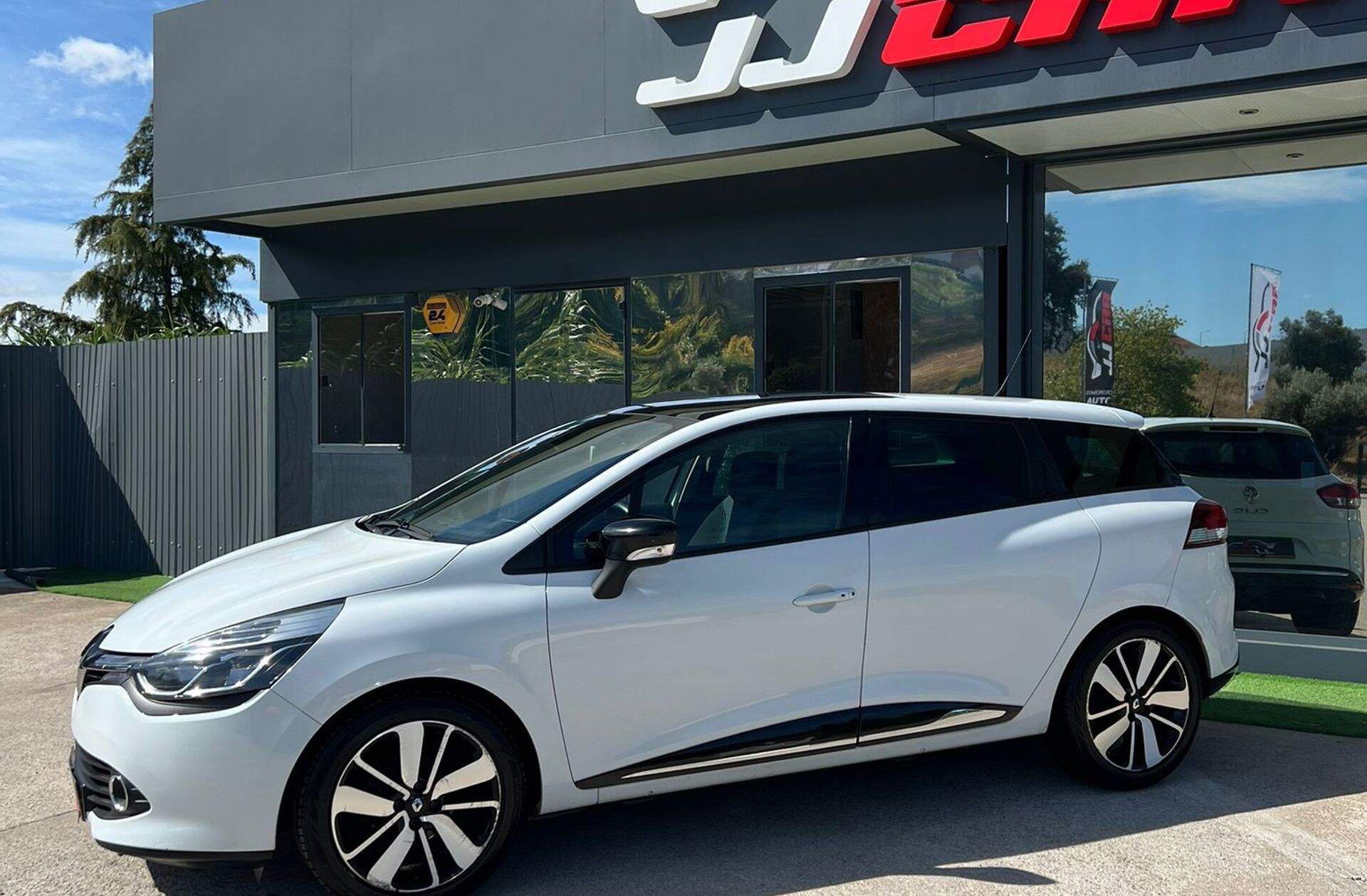 RENAULT Clio 1.5 dCi Limited