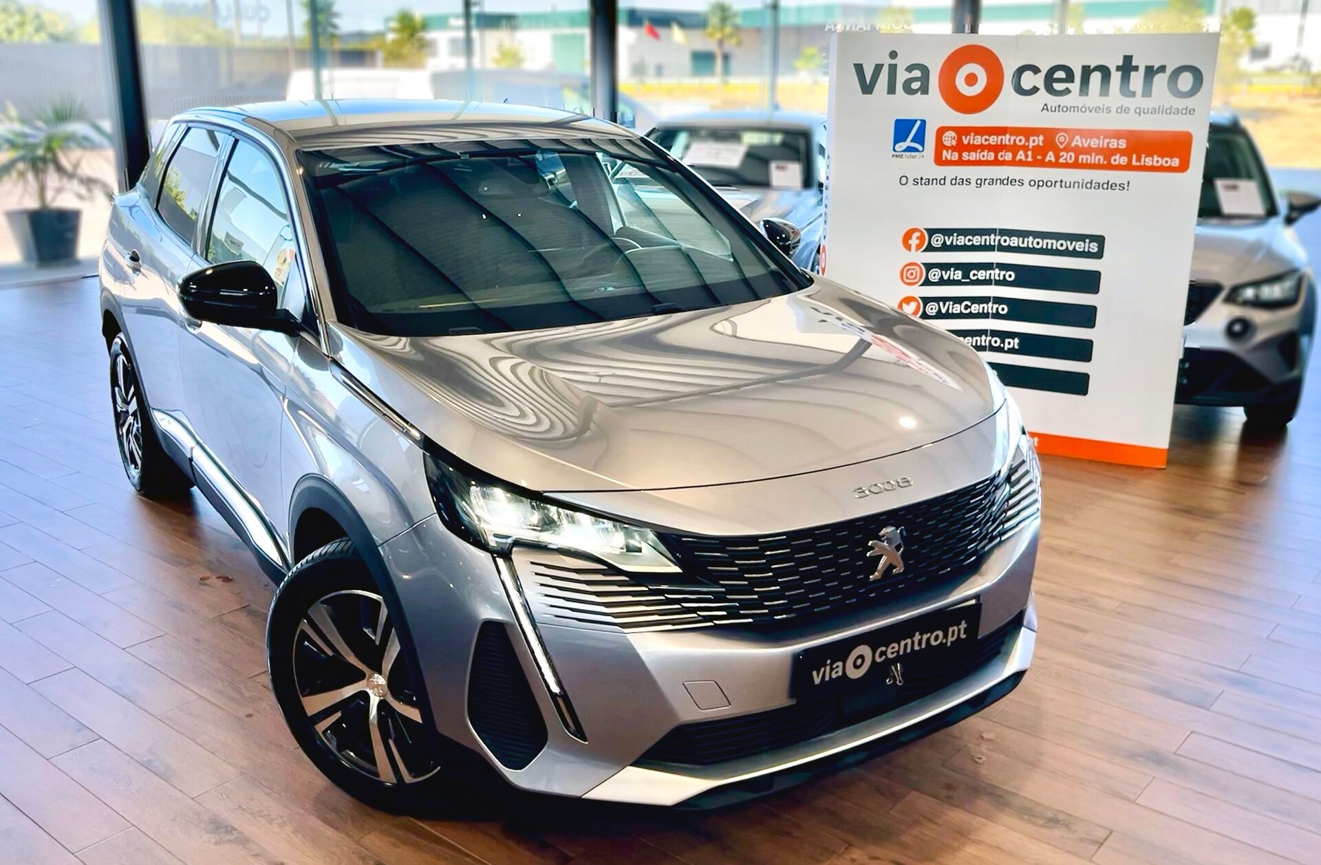 PEUGEOT 3008 1.2 Hybrid Allure Pack e-DCS6