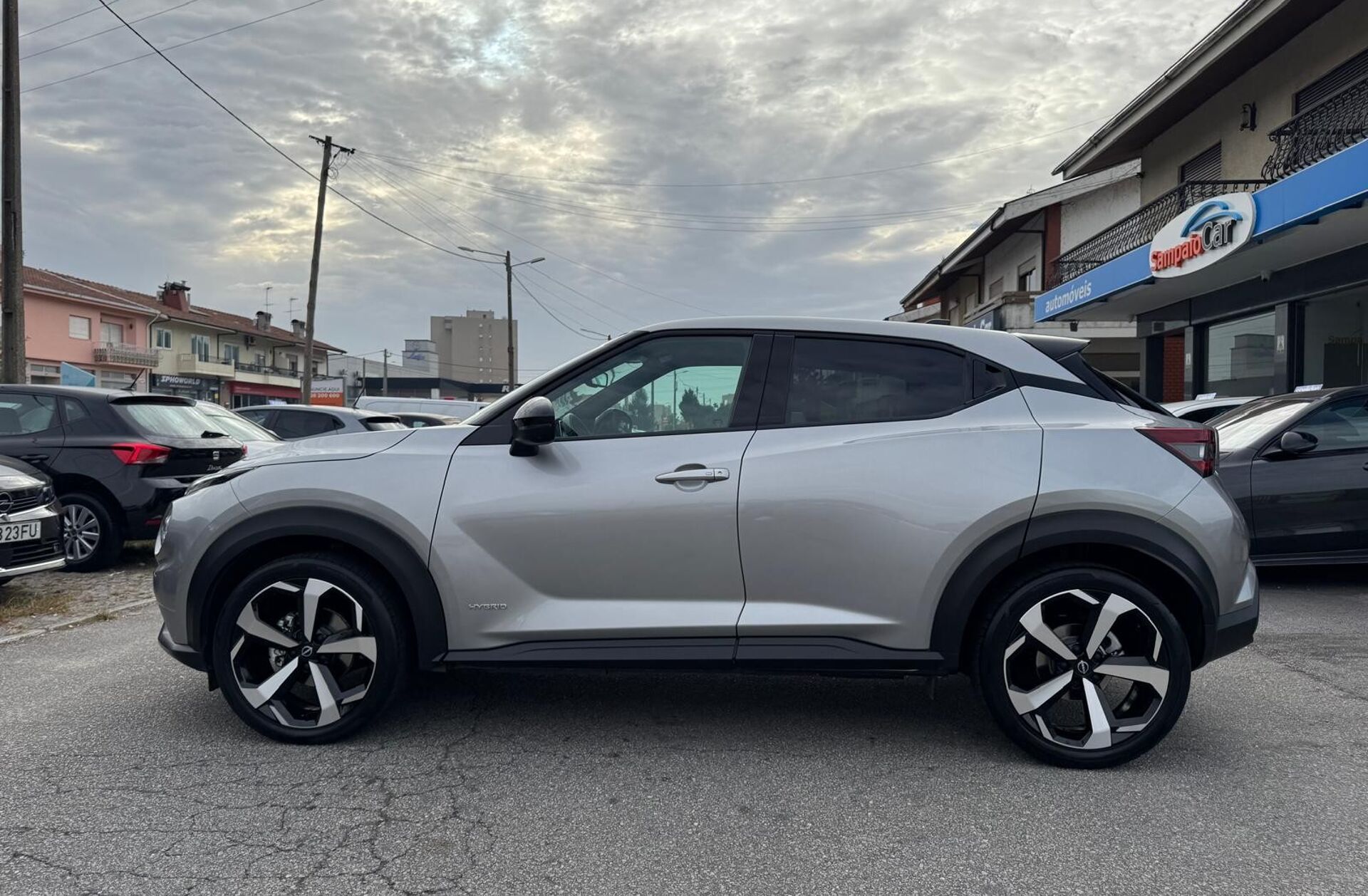 NISSAN Juke 1.6 Hybrid N-Connecta