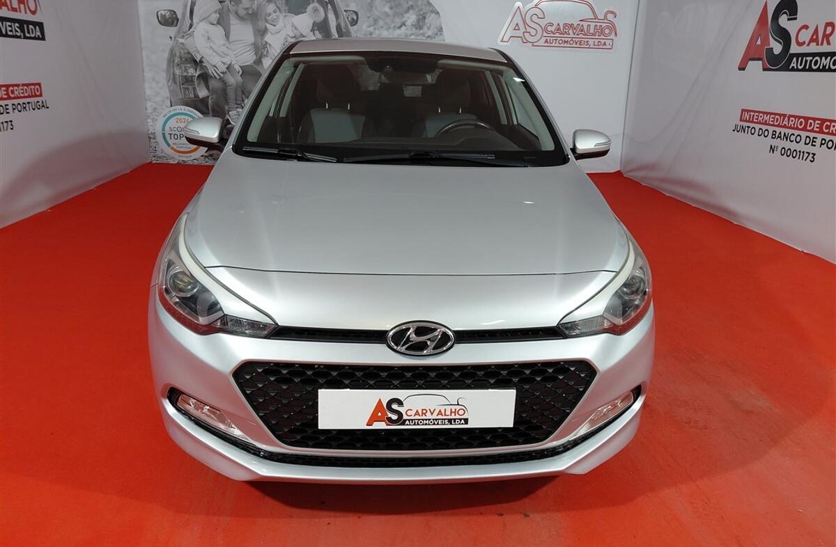 HYUNDAI i20 1.2 Comfort+Pack Look