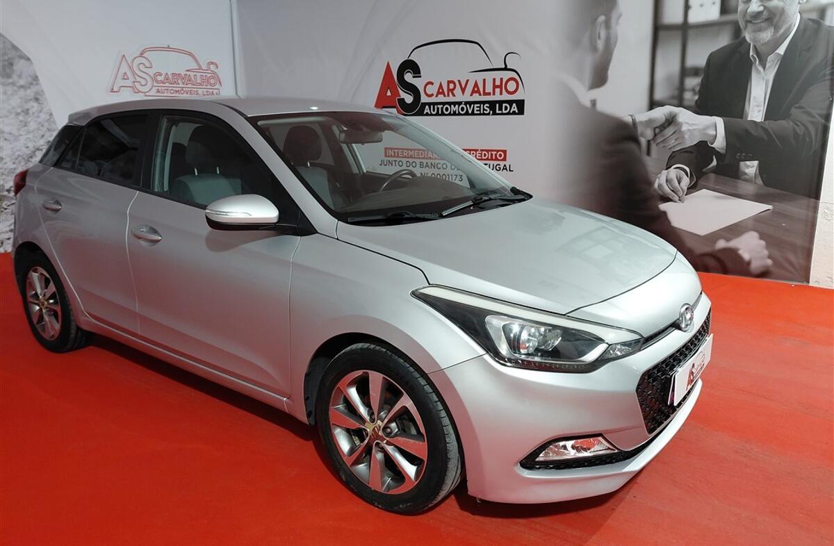 HYUNDAI i20 1.2 Comfort+Pack Look