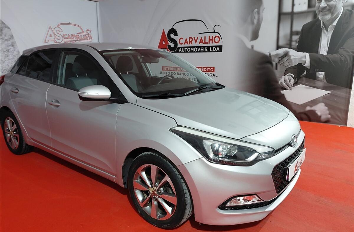 HYUNDAI i20 1.2 Comfort+Pack Look