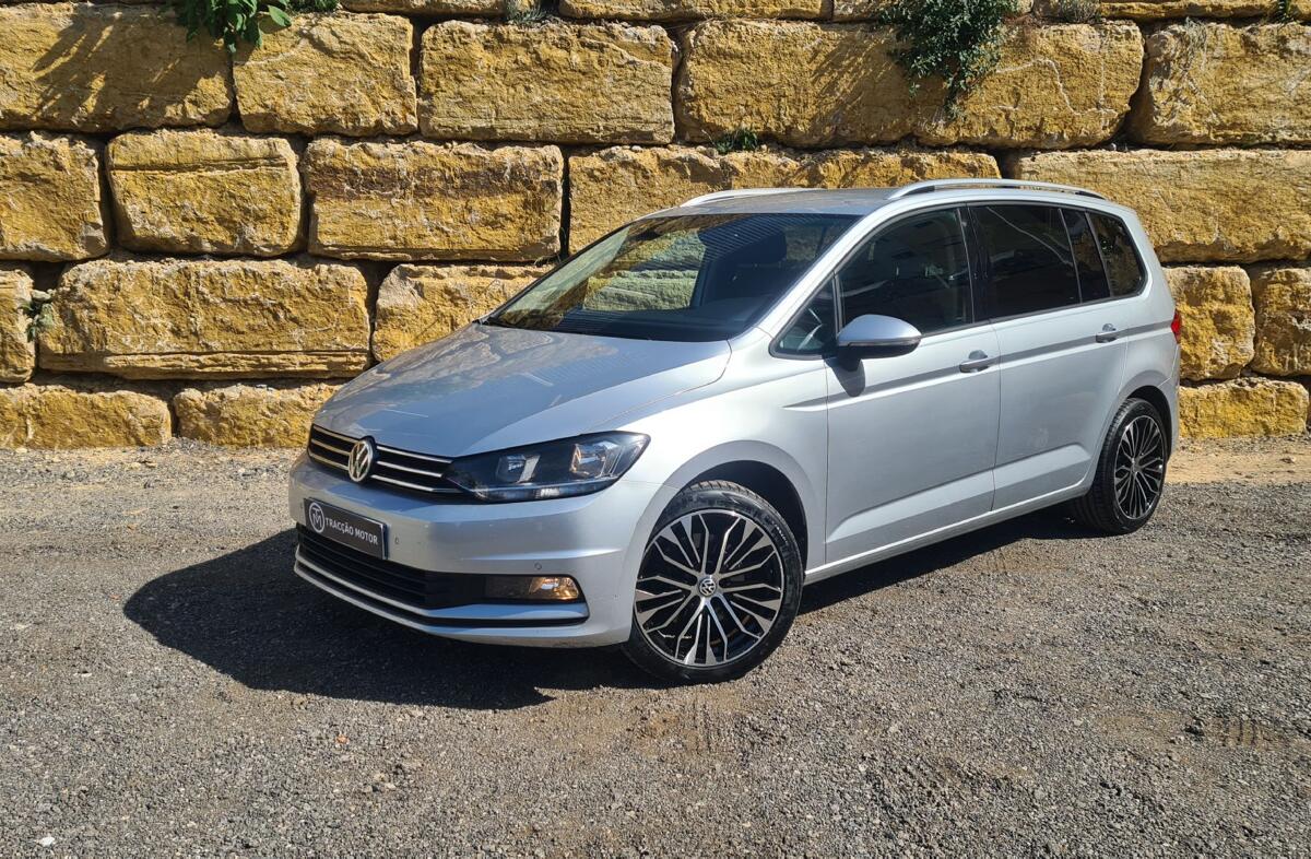 VOLKSWAGEN Touran 1.6 TDI Confortline DSG