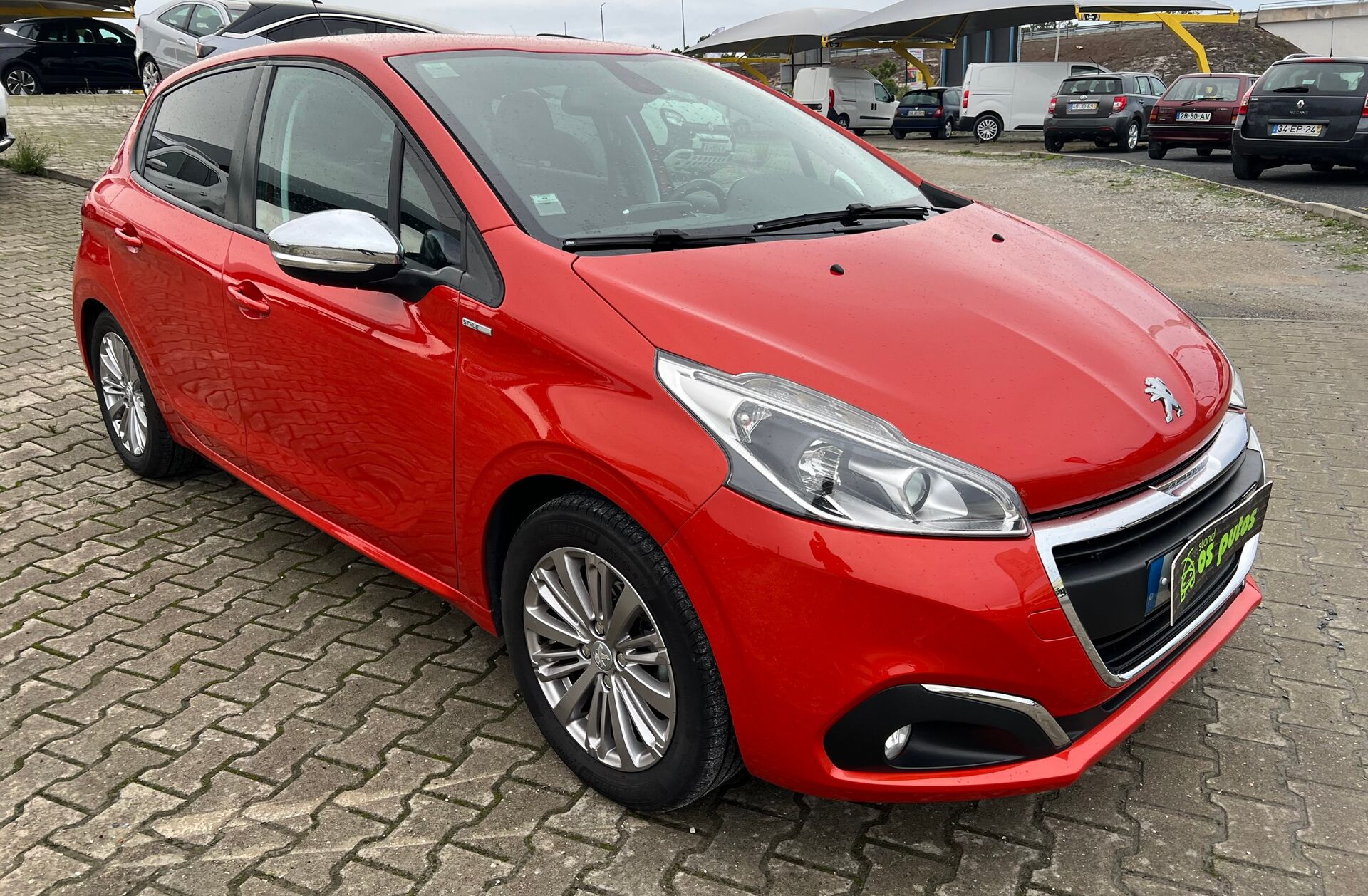 PEUGEOT 208 1.2 PureTech Active