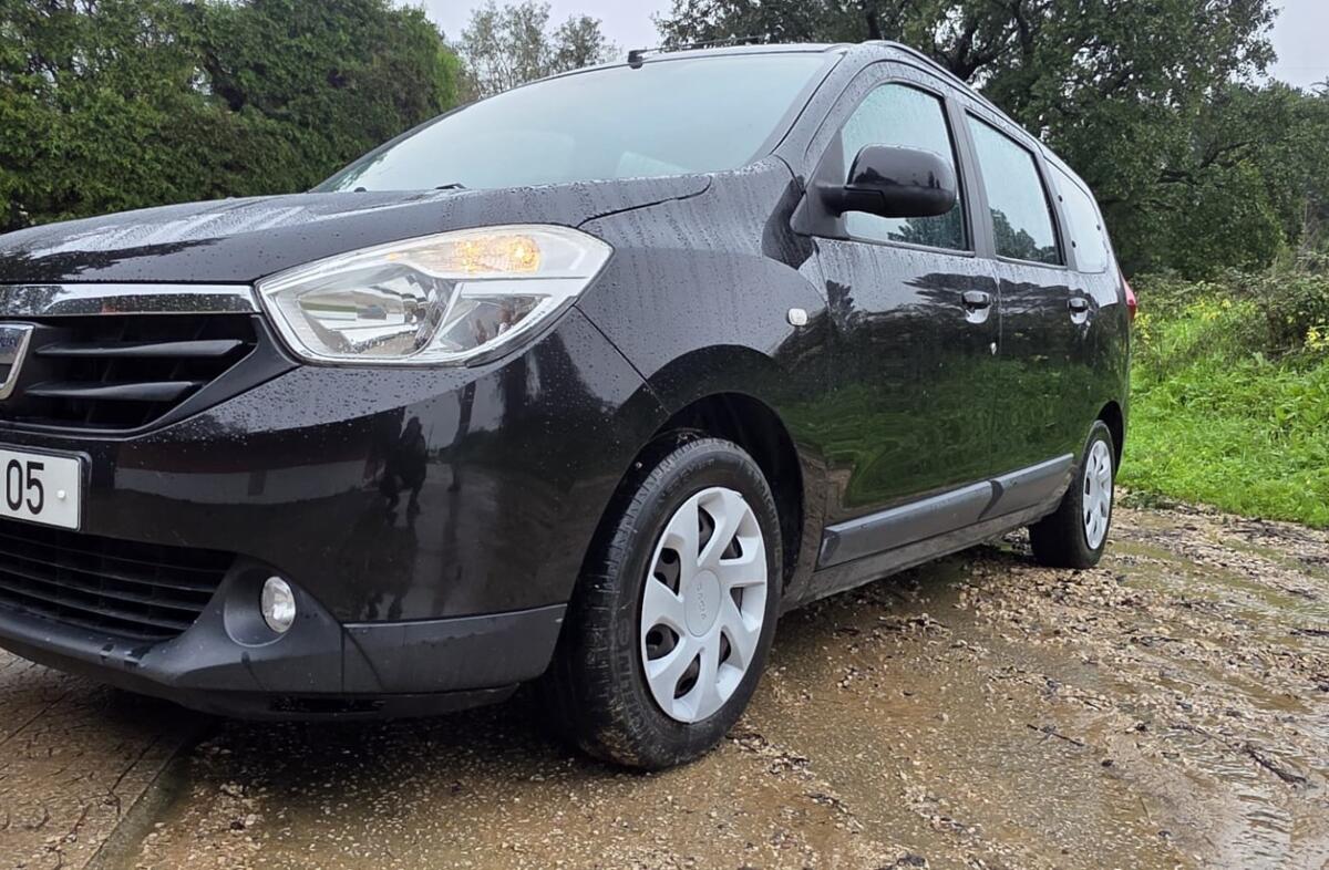 DACIA Lodgy 1.5 dCi Confort 7L