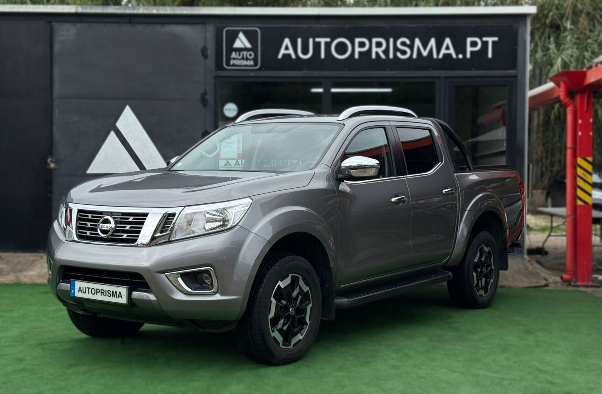 NISSAN Navara 2.3 dCi CD 4WD N-Connecta Nav