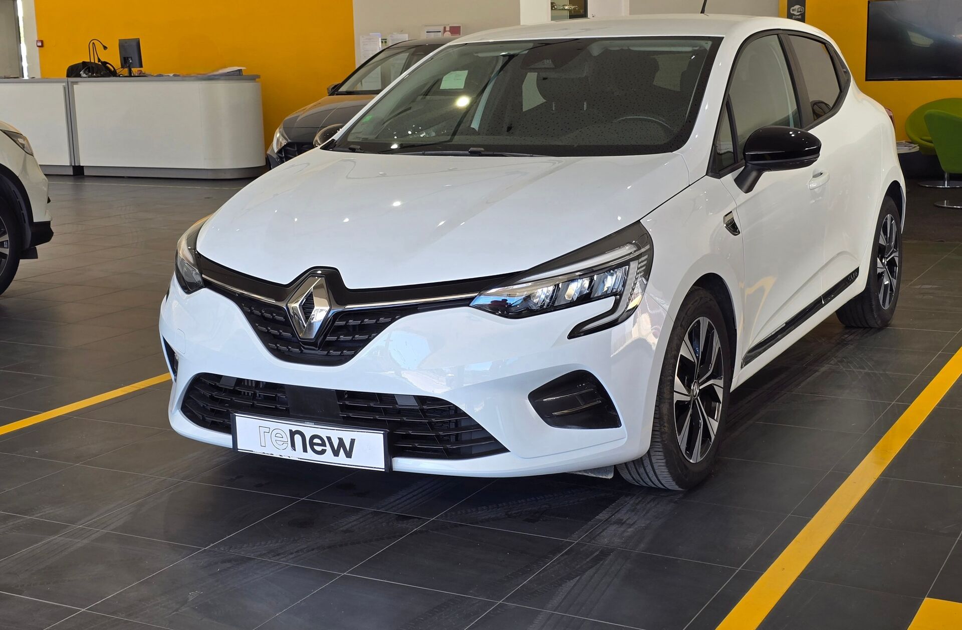 RENAULT Clio 1.0 TCe Limited