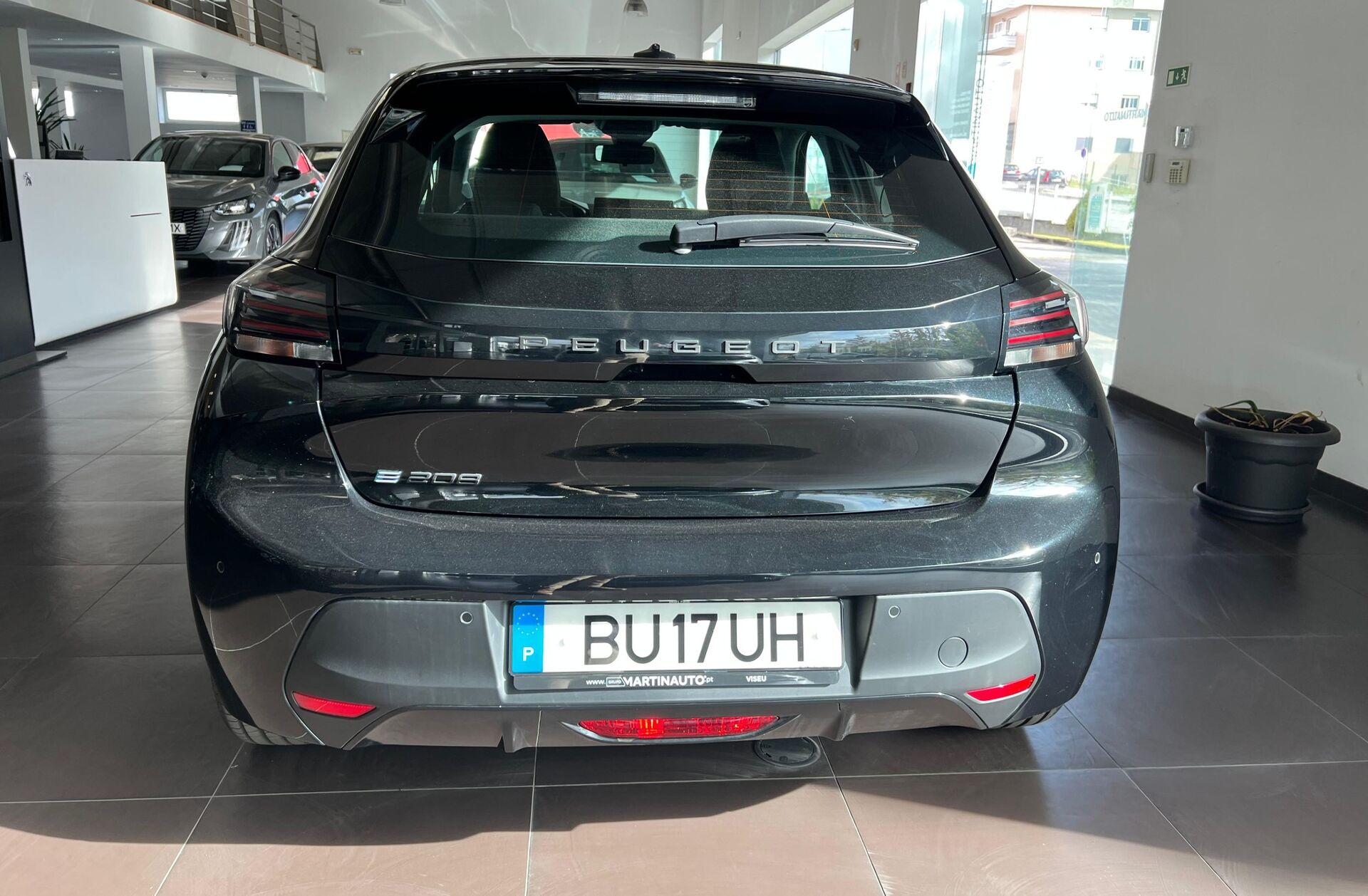 PEUGEOT 208 e- 51 kWh GT