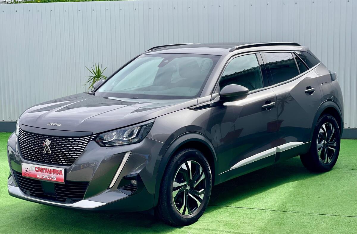 PEUGEOT 2008 1.2 PureTech Allure Pack EAT8