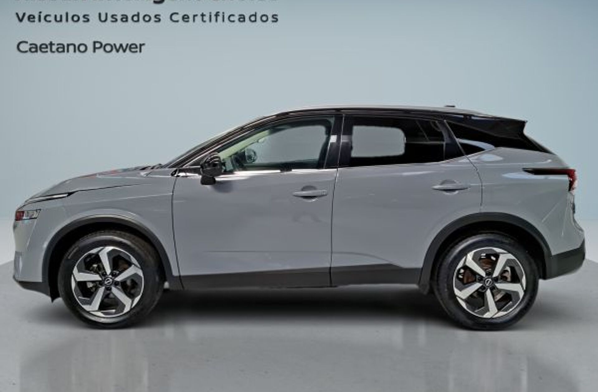 NISSAN Qashqai 1.3 DIG-T N-Connecta LED Xtronic