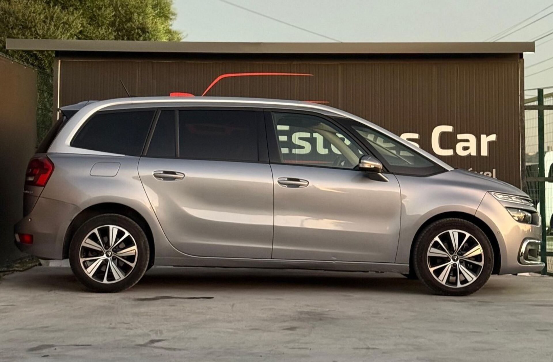 CITROEN C4 Space.1.5 BlueHDi Feel Business