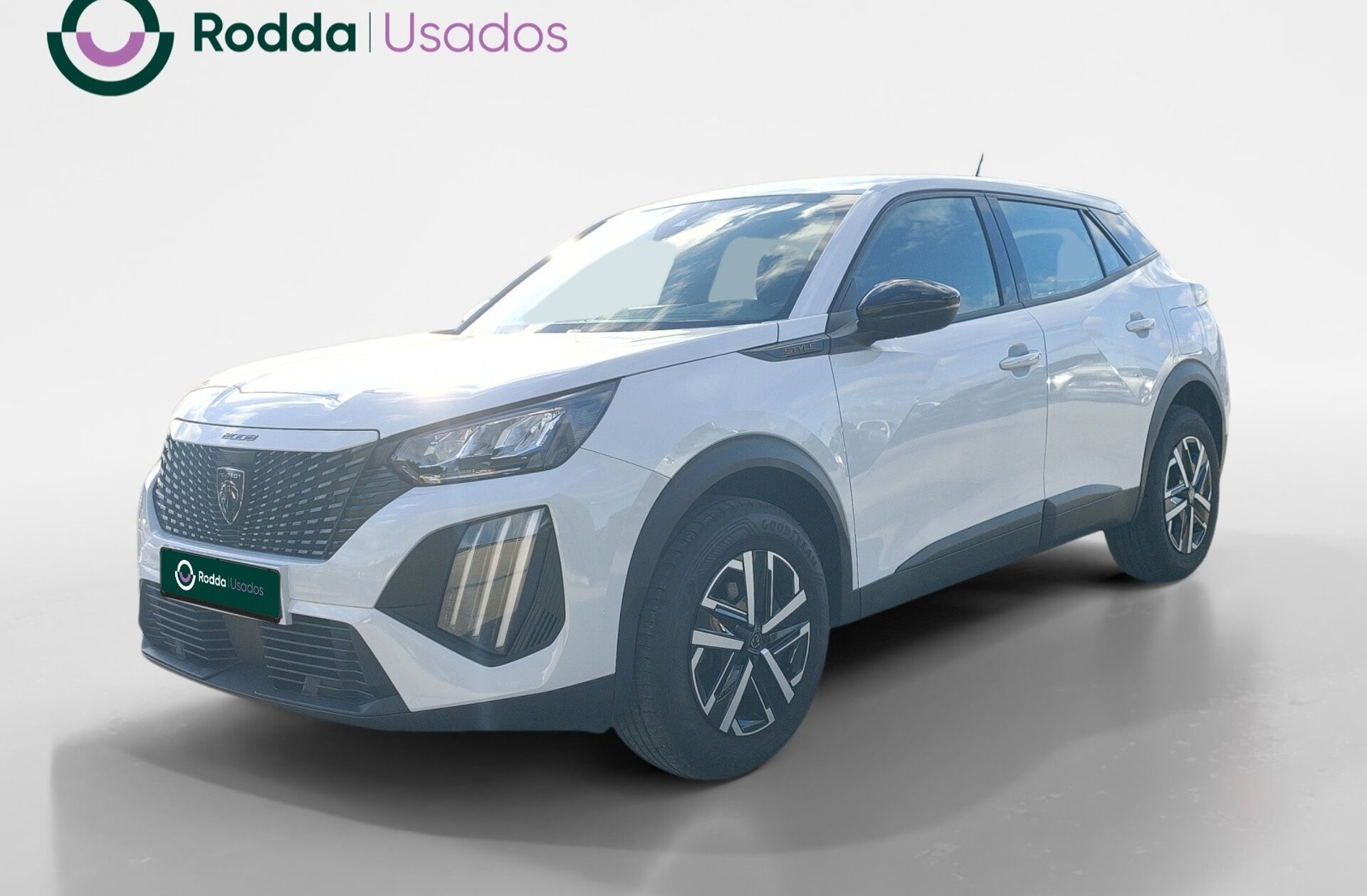 PEUGEOT 2008 1.2 PureTech Style