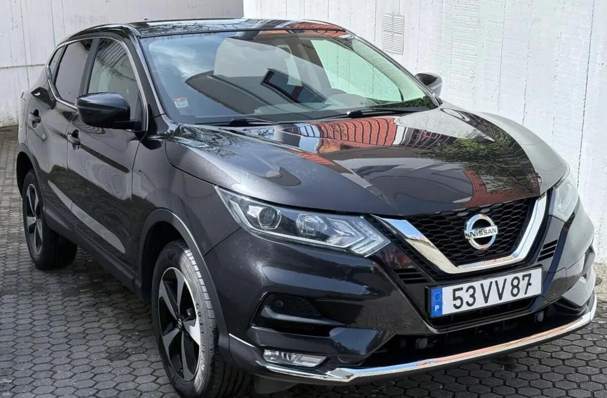 NISSAN Qashqai 1.5 dCi N-Connecta