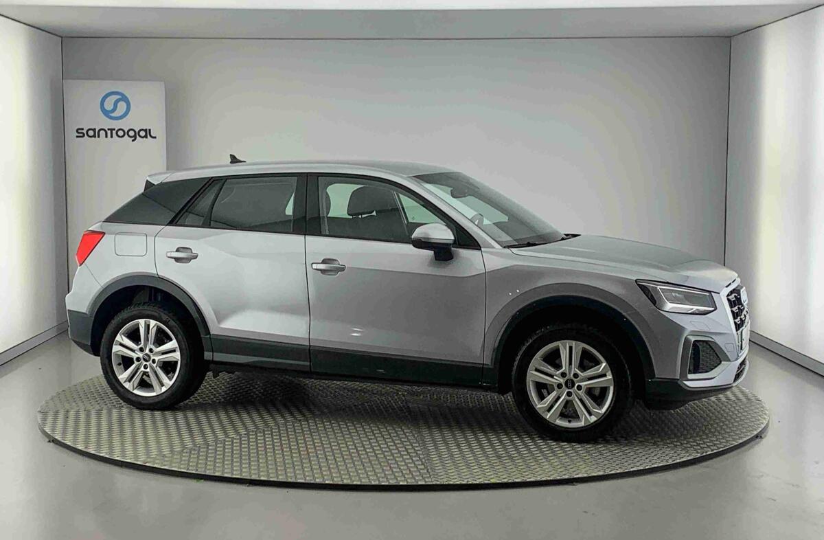 AUDI Q2 30 TFSI Advanced