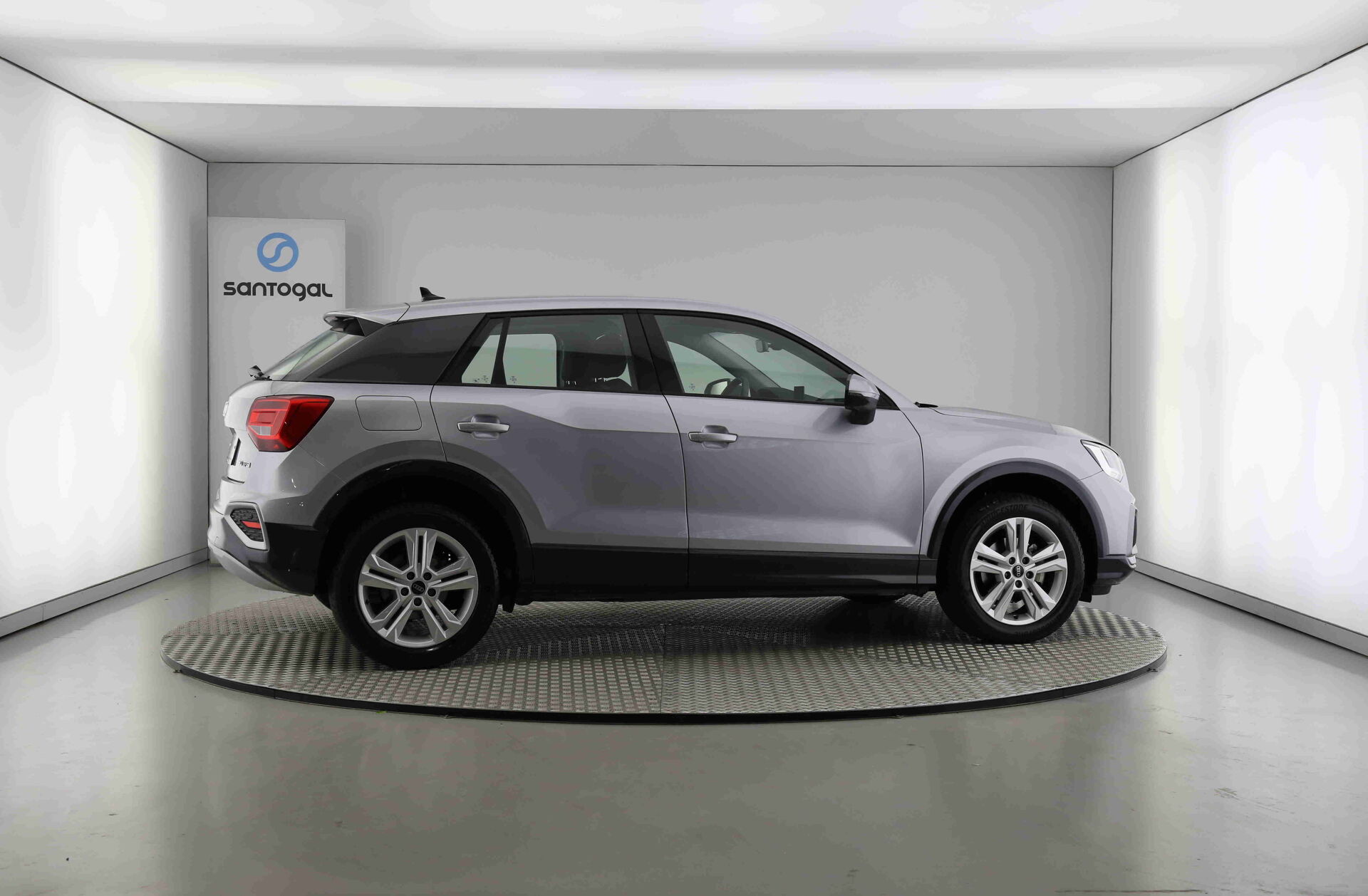 AUDI Q2 30 TFSI Advanced