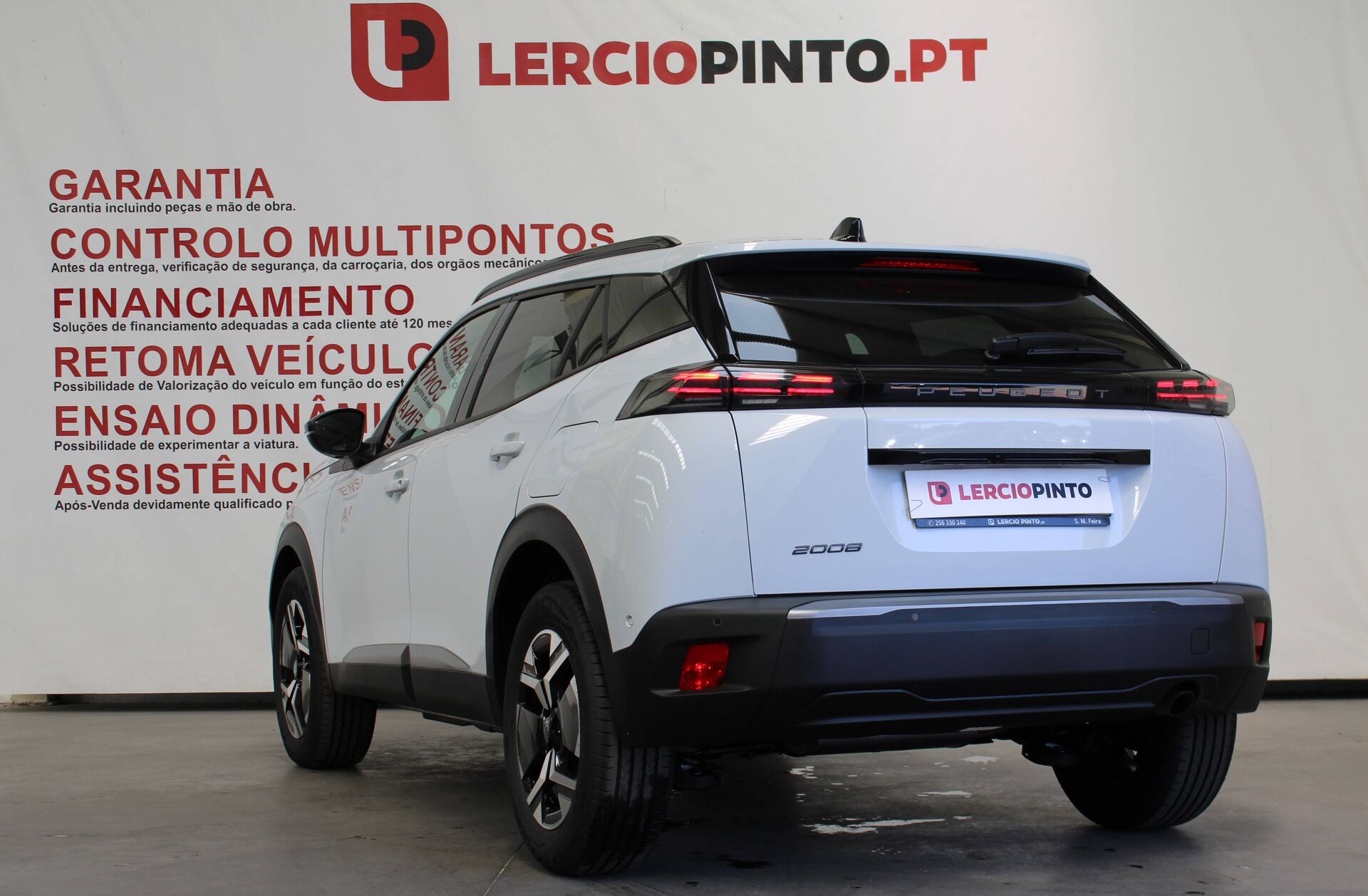 PEUGEOT 2008 1.2 PureTech Allure