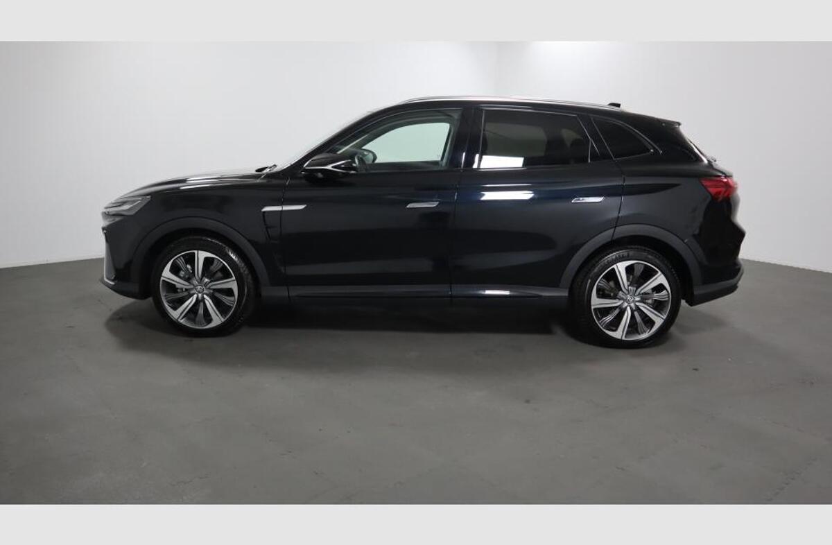 MG Marvel R 70 kWh AWD Performance