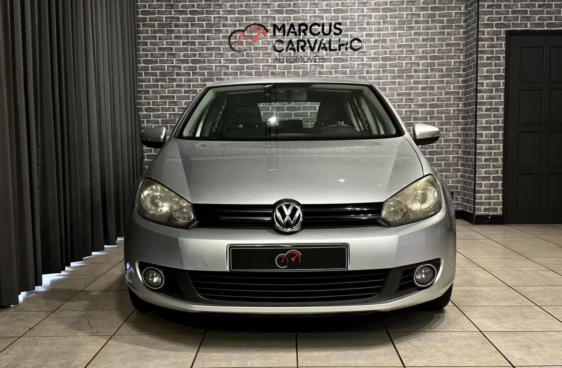 VOLKSWAGEN Golf 1.6 TDi Trendline BlueMotion