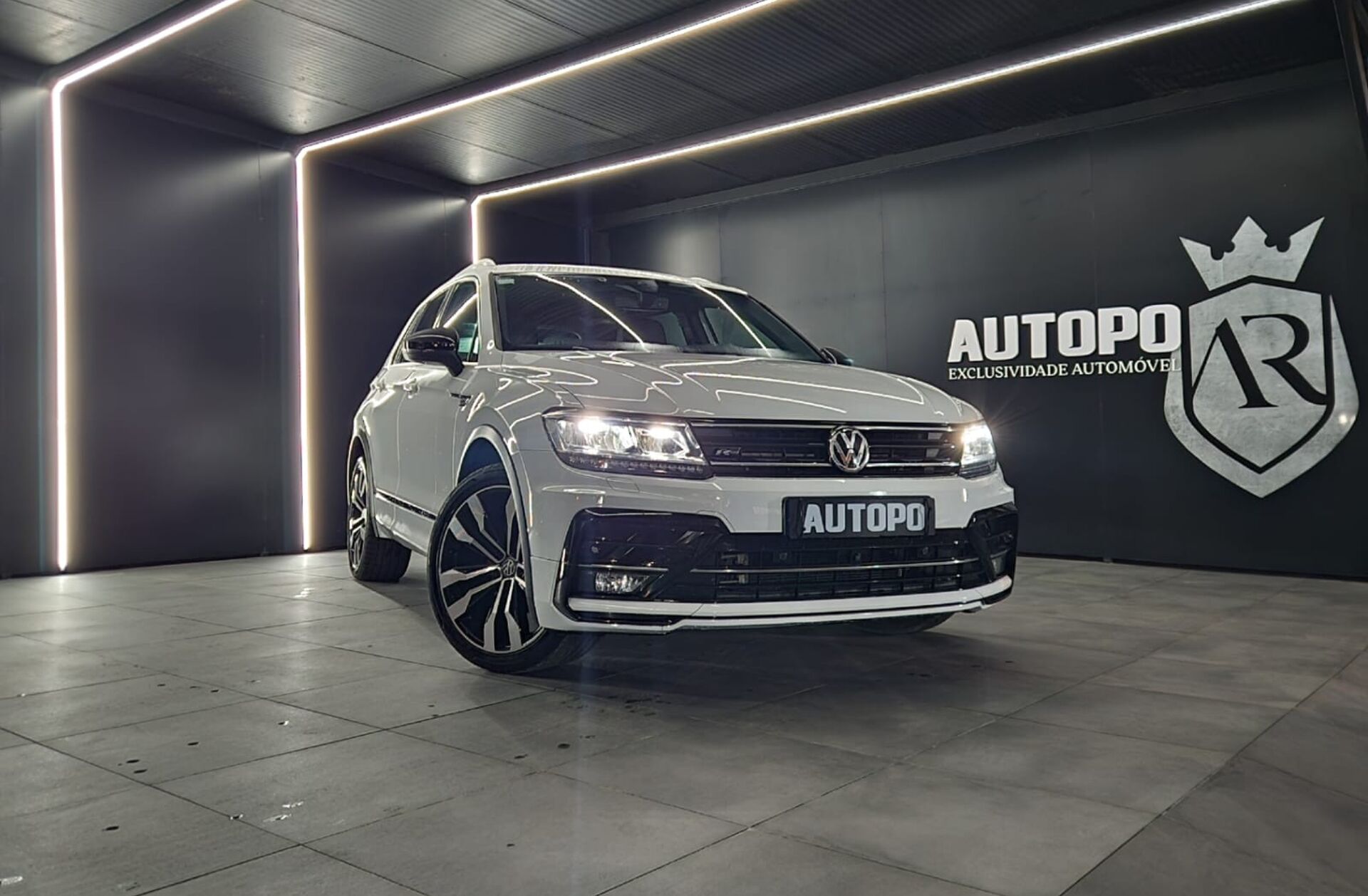 VOLKSWAGEN Tiguan 2.0 TDI R-Line DSG