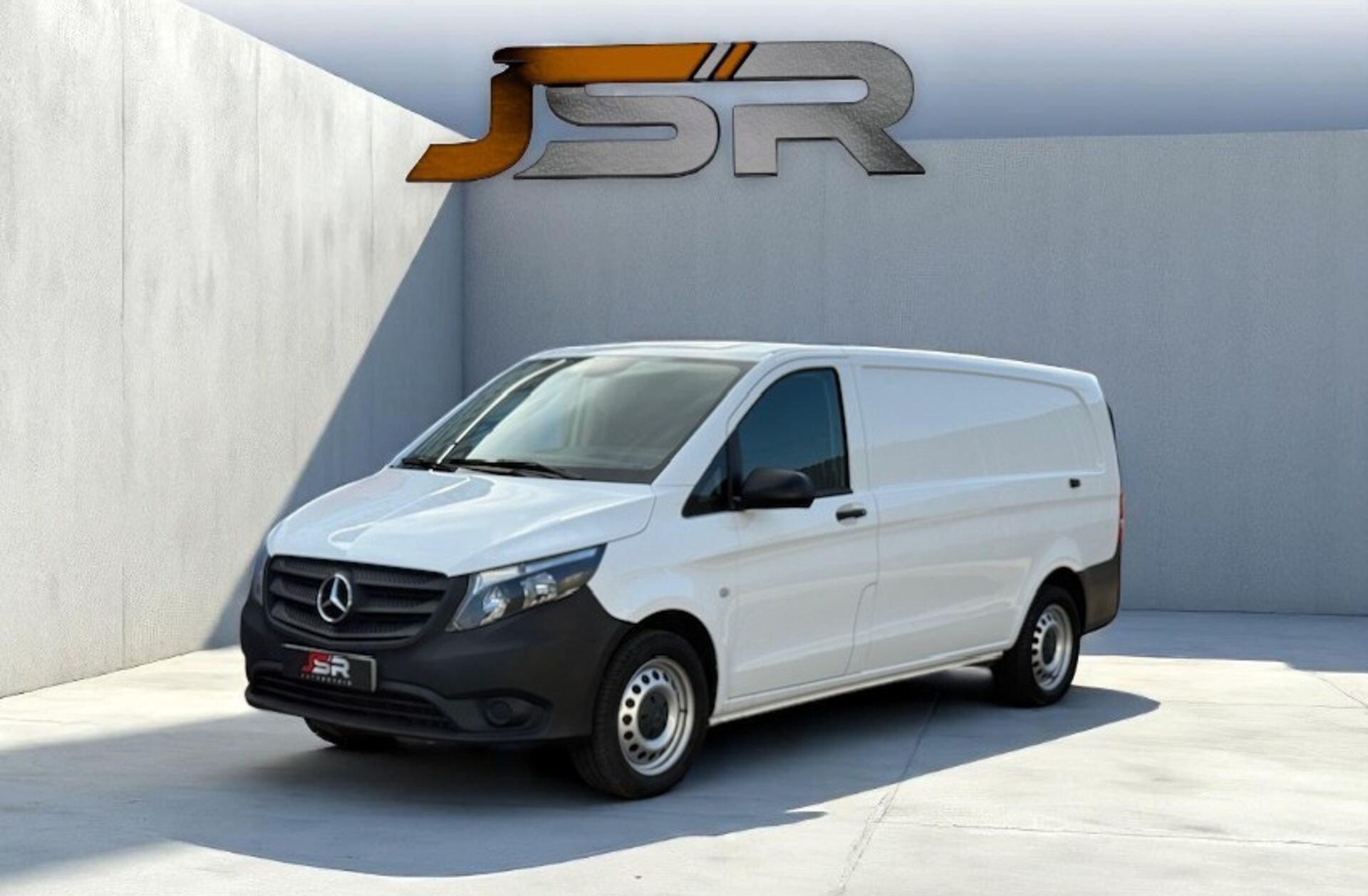MERCEDES Vito e 111/32