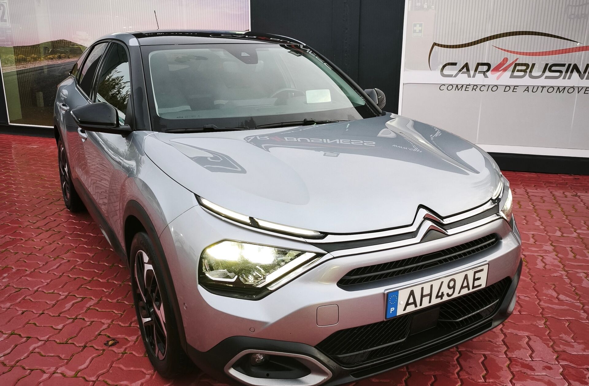 CITROEN C4 1.5 BlueHDi Shine Pack EAT8