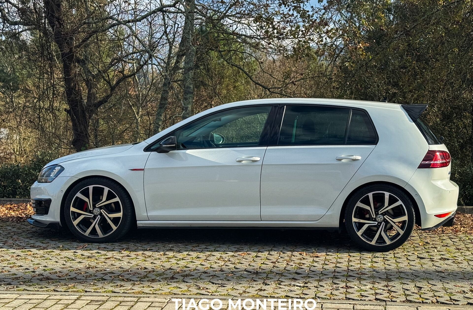 VOLKSWAGEN Golf 1.6 TDi BlueMotion Trendline
