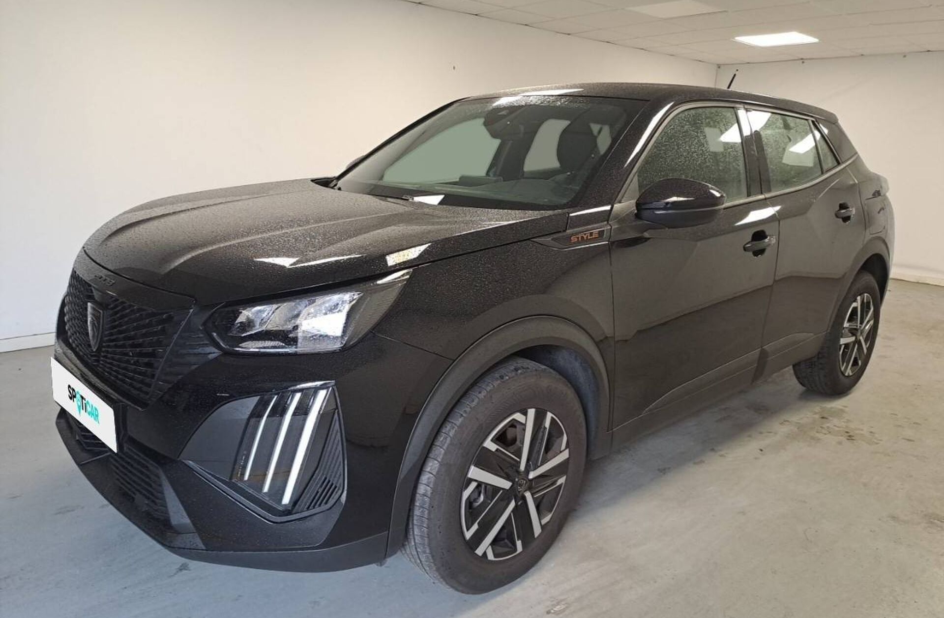 PEUGEOT 2008 1.2 PureTech Style