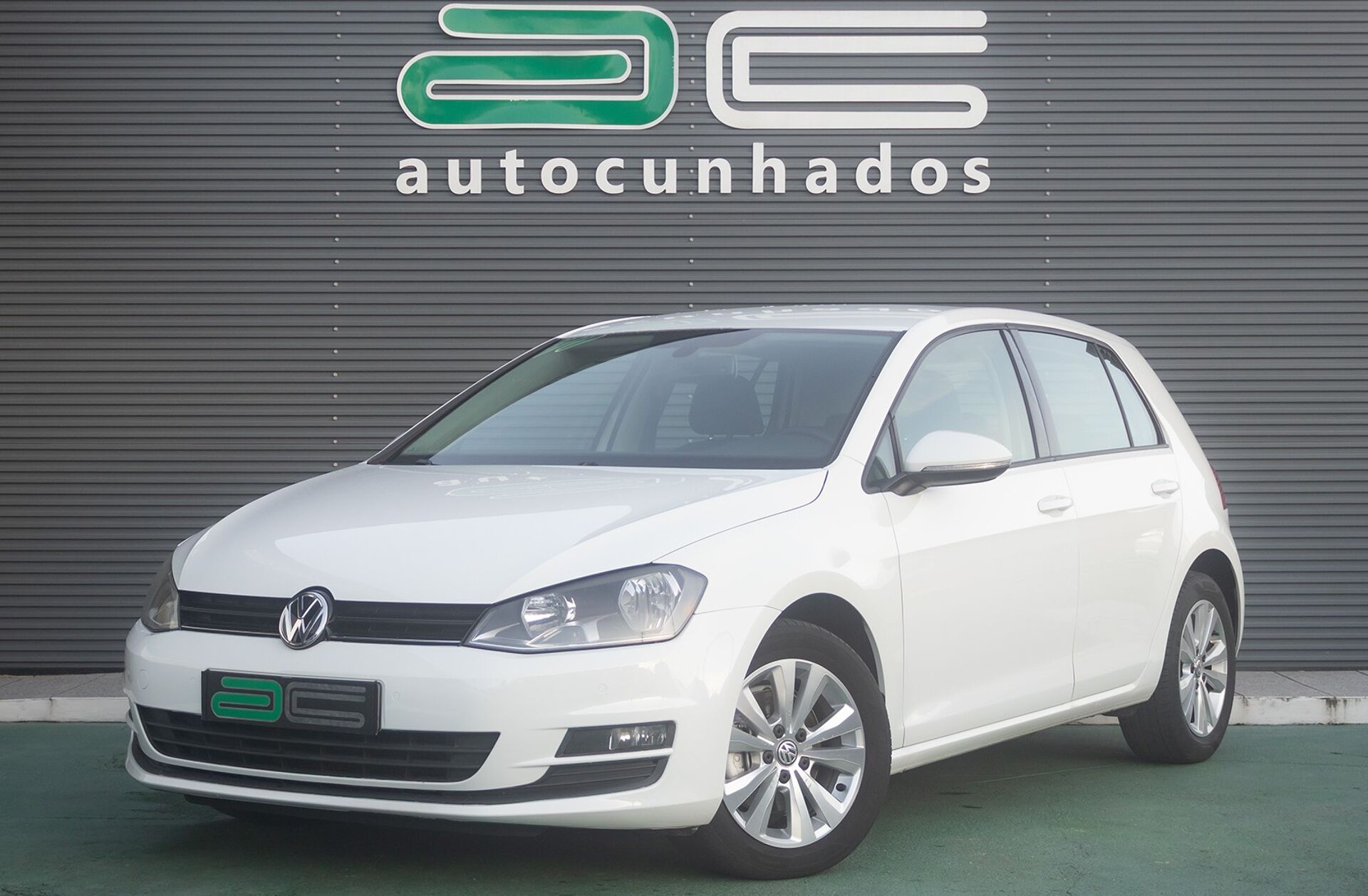VOLKSWAGEN Golf 1.6 TDi Trendline